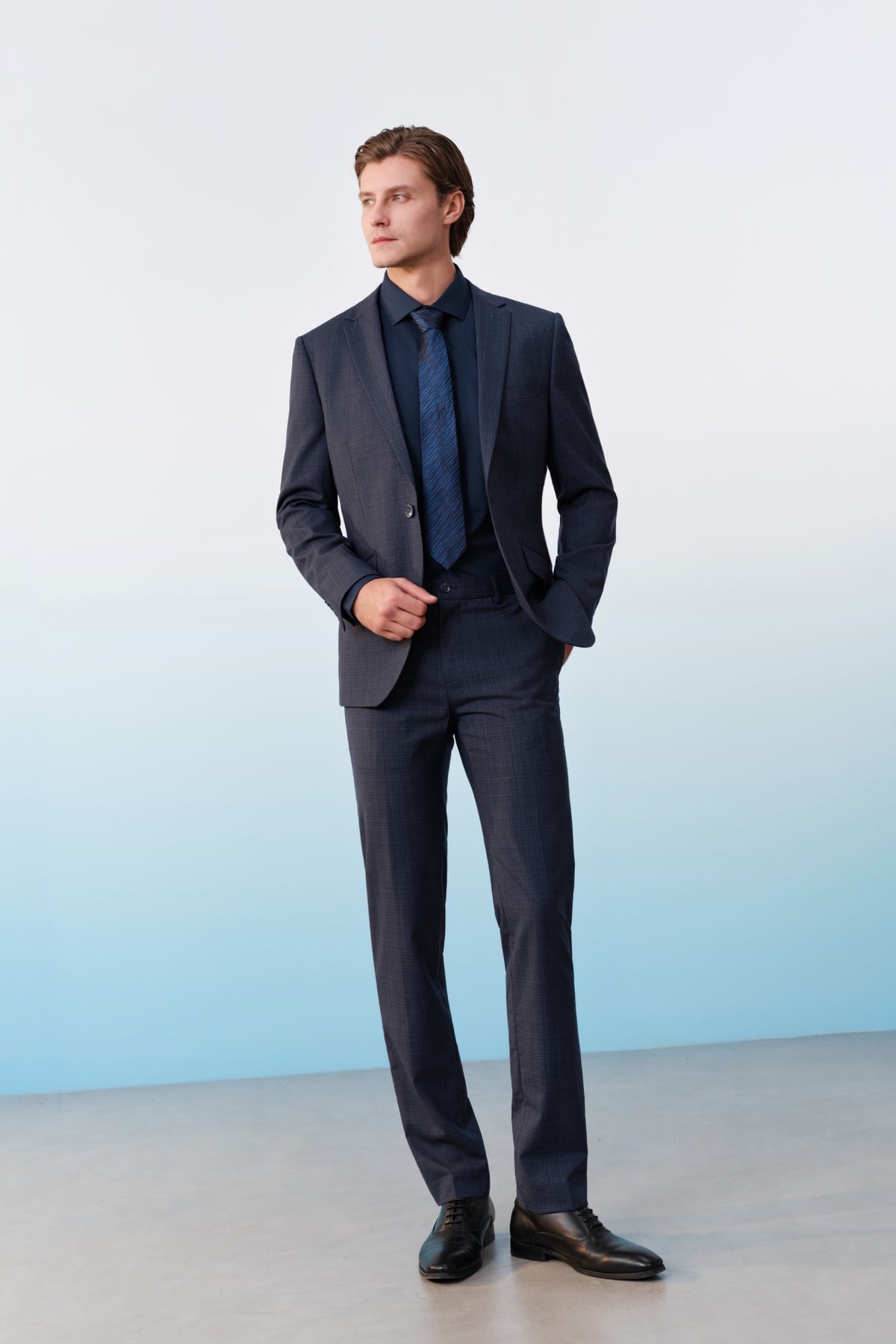 G2000 Shirts Non-Iron Dry Stretch Twill Regular Fit Long Sleeve Shirt