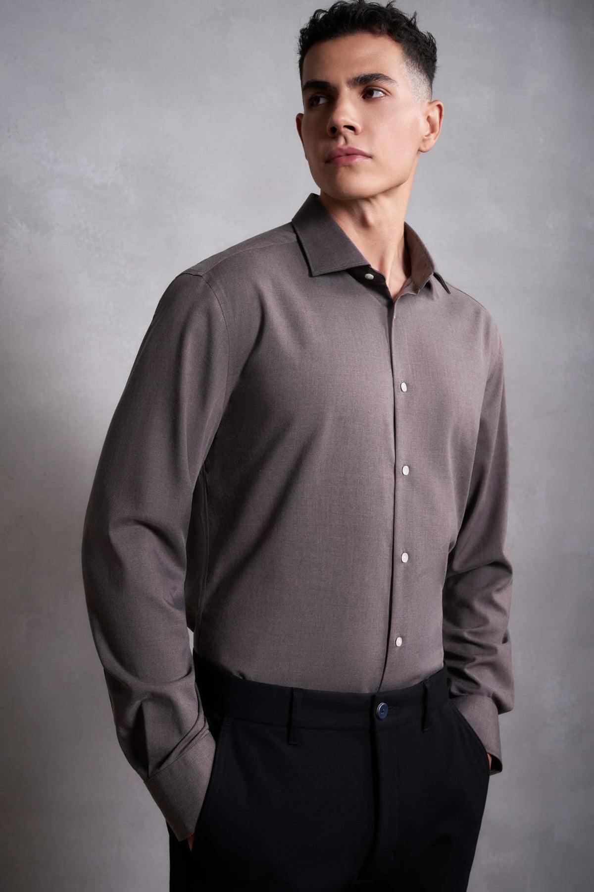 G2000 Shirts Non-Iron Silky Touch Smart Fit Twill Shirt Coffee Bean Smart