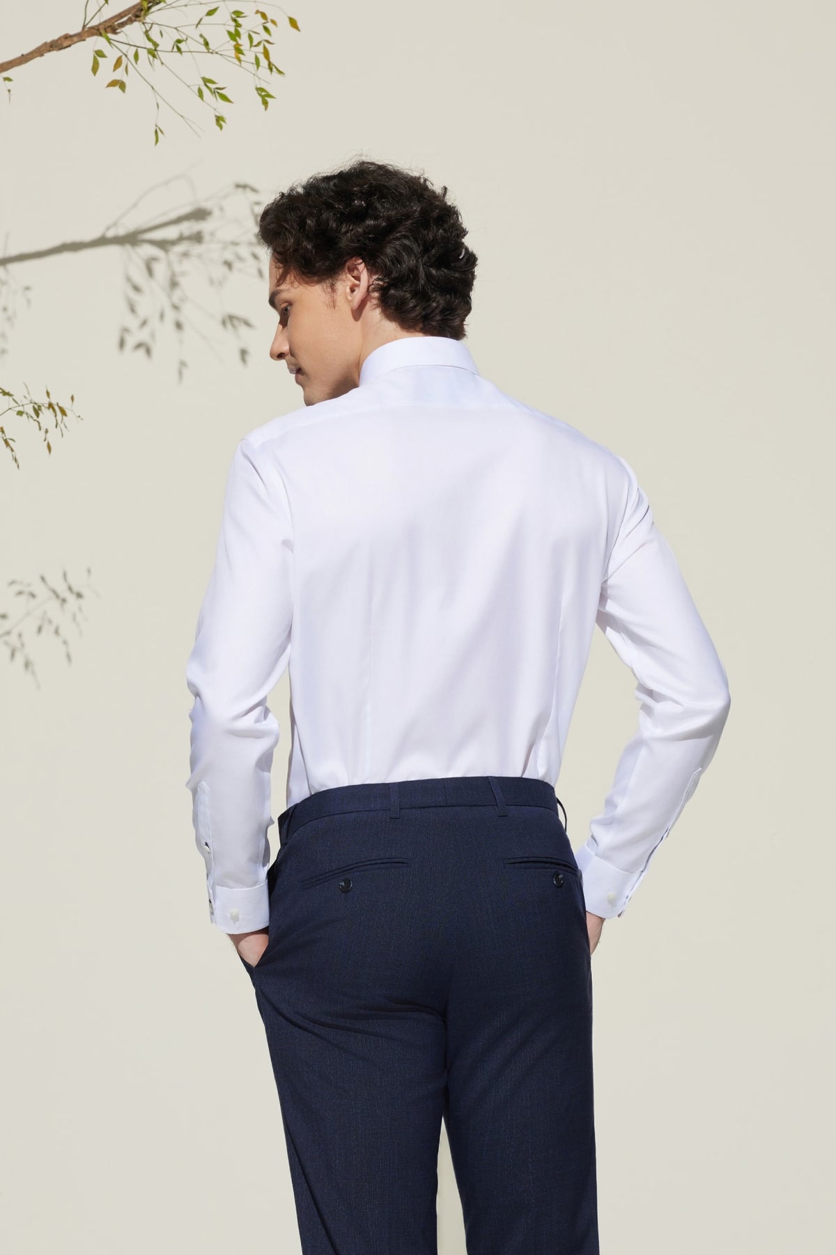 G2000 - Shirts - Non-Iron Premium Cotton Smart Fit Dobby Twill Shirt with Design Detail