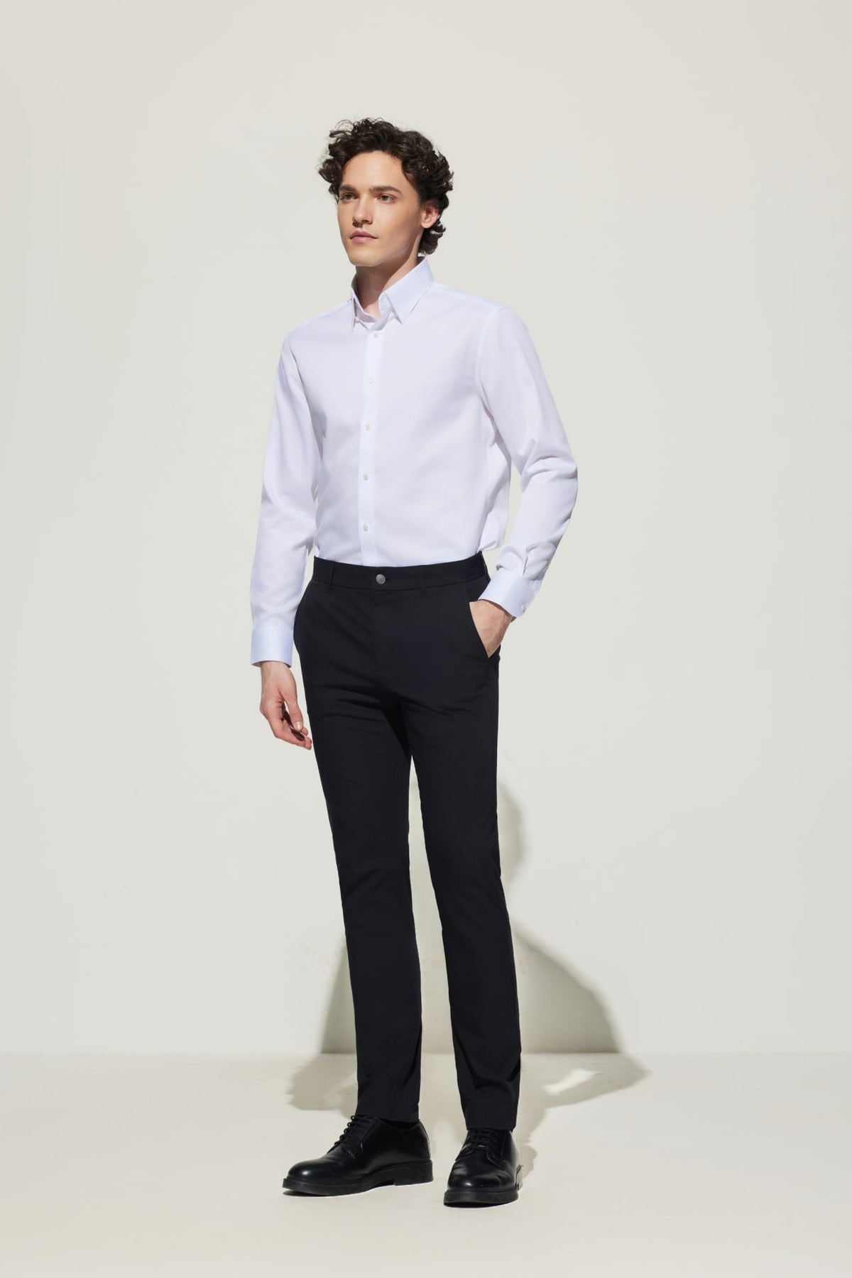 G2000 Shirts Non-Iron Premium Cotton Smart Fit Herringbone Shirt Polished Frost Smart