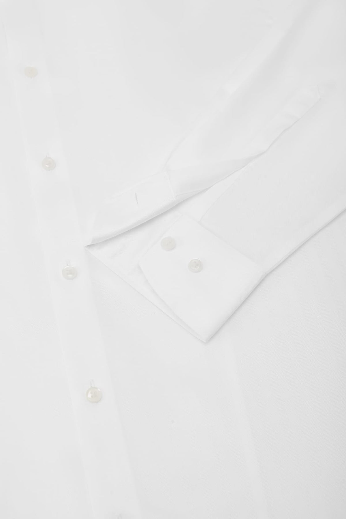G2000 - Shirts - Non-Iron Premium Cotton Smart Fit Wide Herringbone Shirt