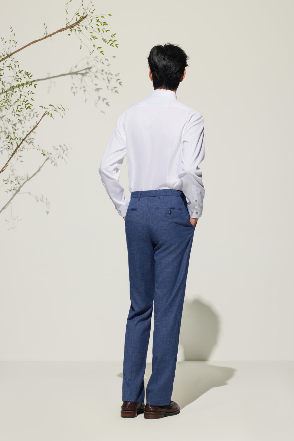 G2000 Shirts Non-Iron Super Soft Smart Fit Fine Twill Shirt with Design Detail