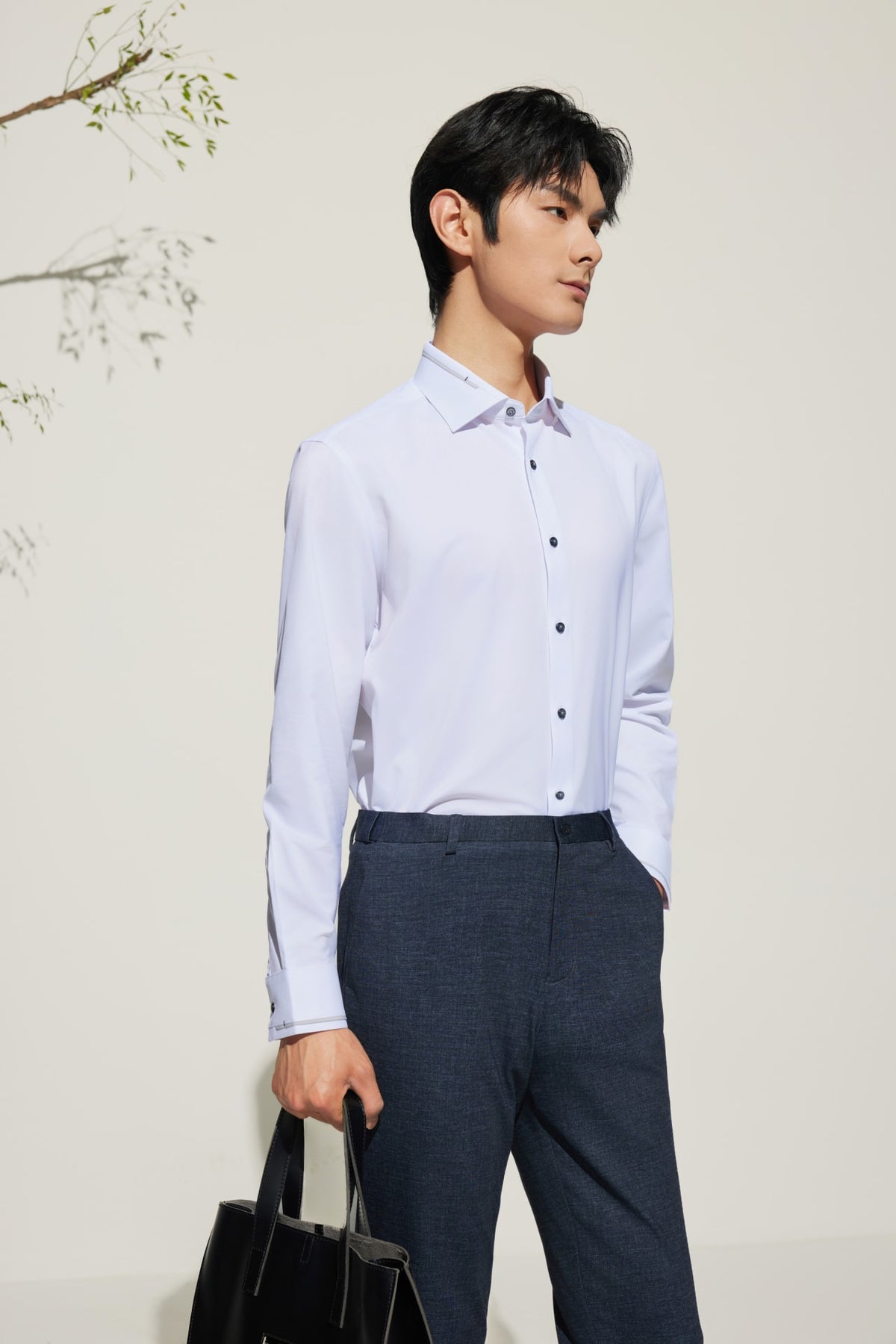 G2000 - Shirts - Non-Iron Dry Stretch Smart Fit Twill Shirt with Design Detail