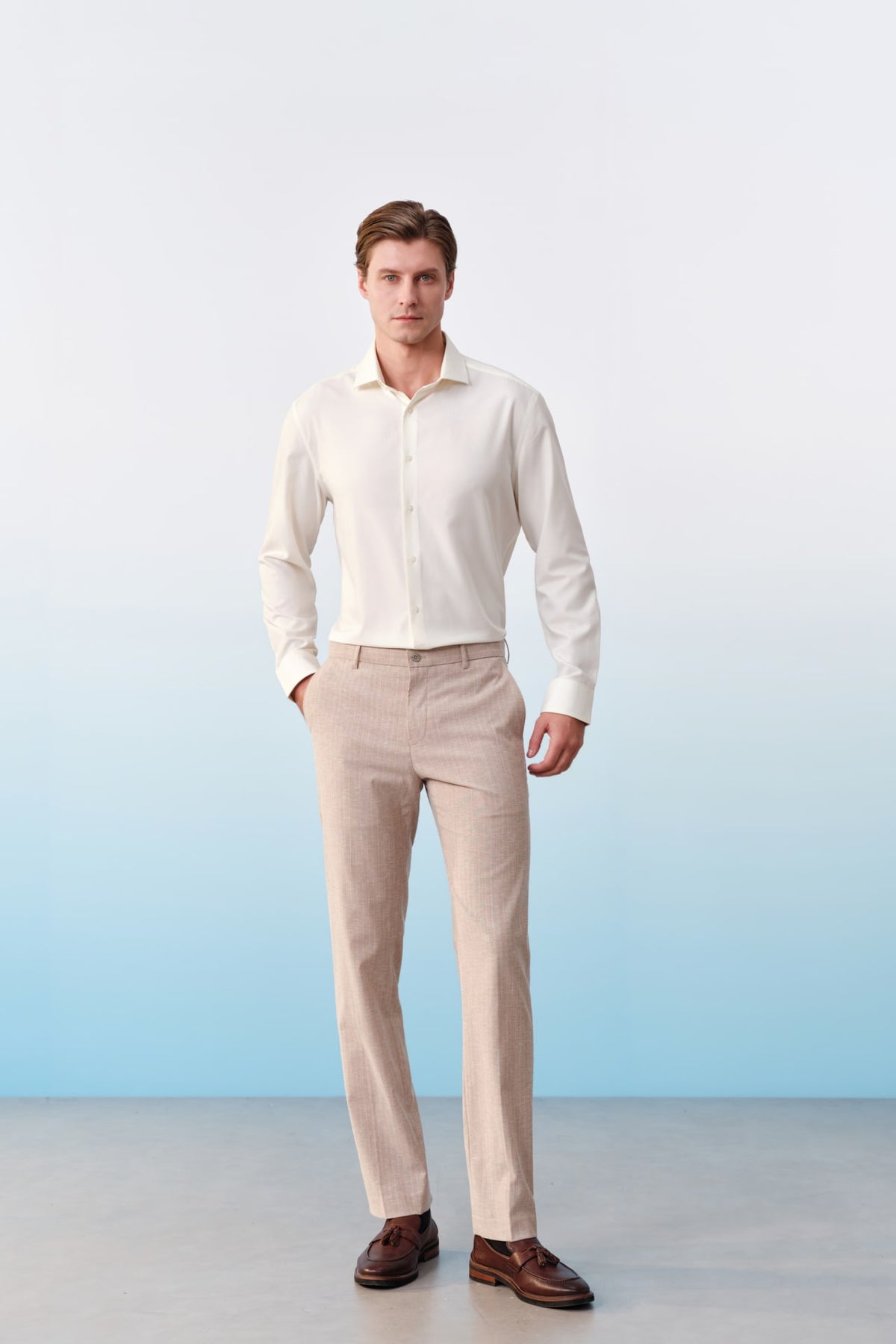 G2000 - Shirts - Non-Iron Cool Touch Stretch Twill Smart Fit Long Sleeve Shirt
