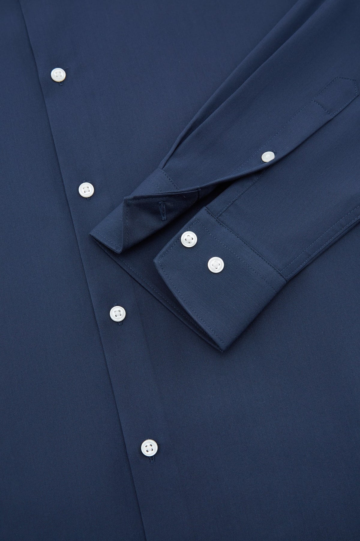 G2000 - Shirts - Non-Iron Cool Touch Stretch Twill Smart Fit Long Sleeve Shirt