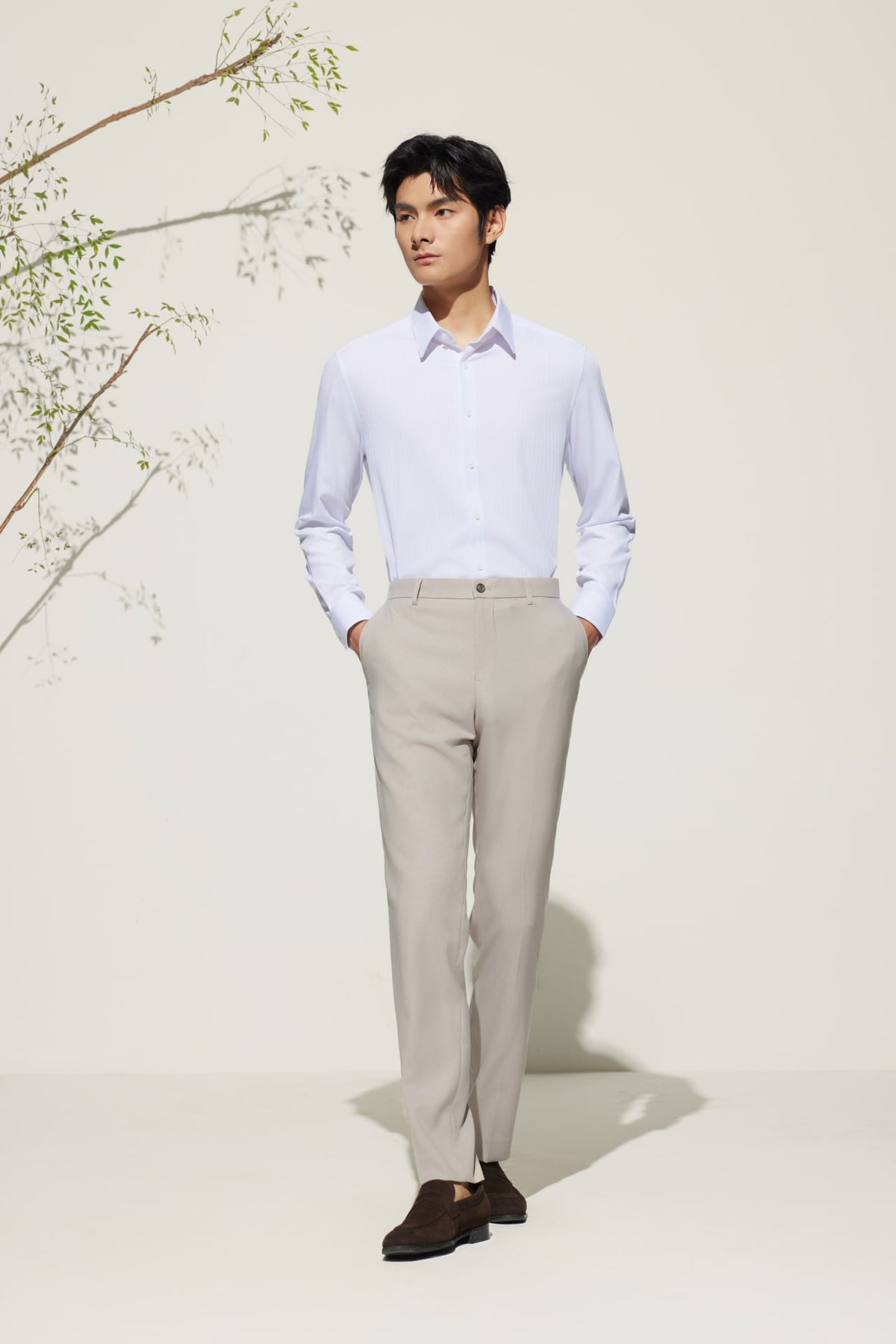 G2000 Shirts Non-Iron Silky Touch Smart Fit Herringbone Shirt