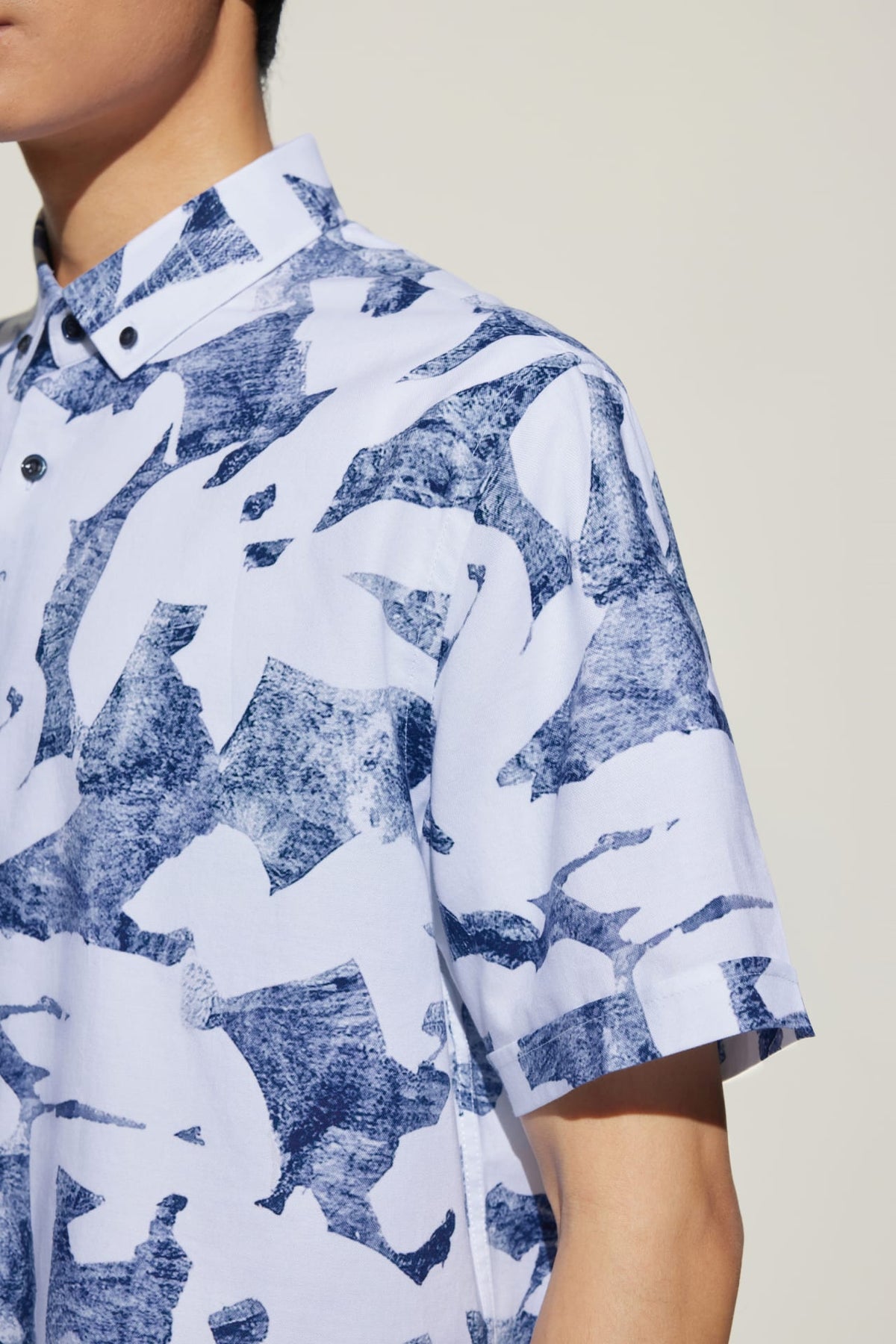 G2000 Shirts Cotton Oxford Ink Scatter Digital Print Comfort Fit Short Sleeve Casual Shirt
