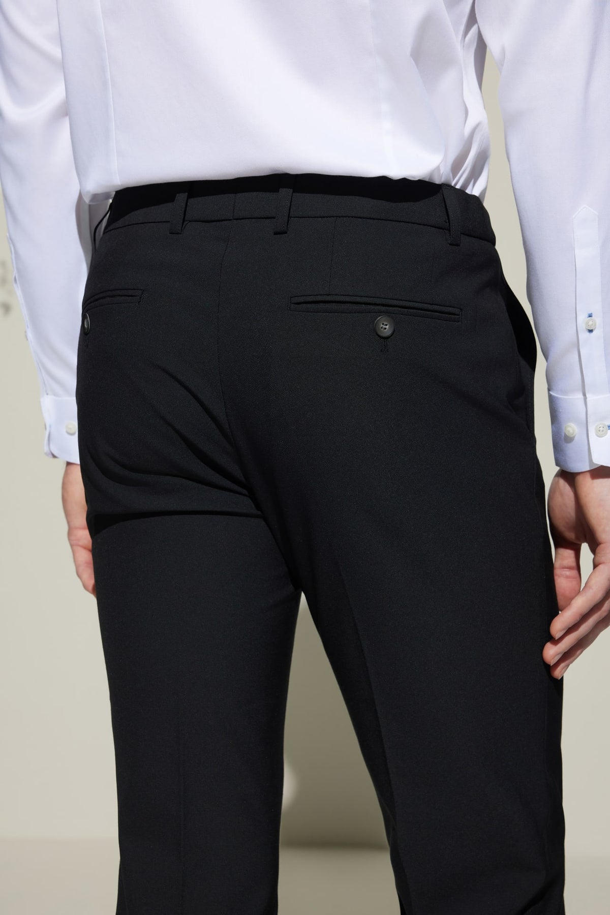 G2000 - Pants - Multi-Way Stretch Smart Fit Plain Weave Suit Pants with Elastic Waist Band
