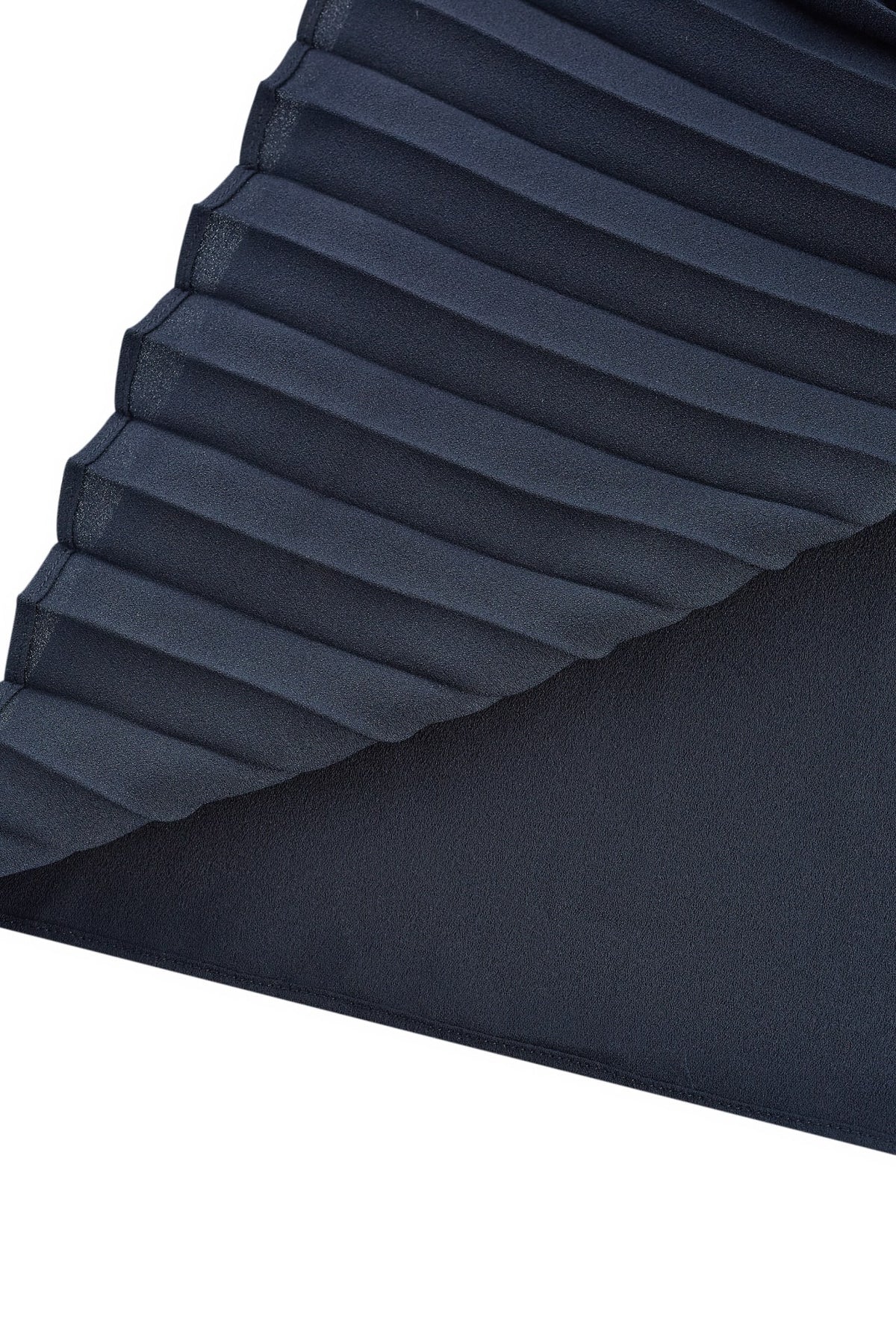 G2000 - Blouses - Pleated Blouse With Tie