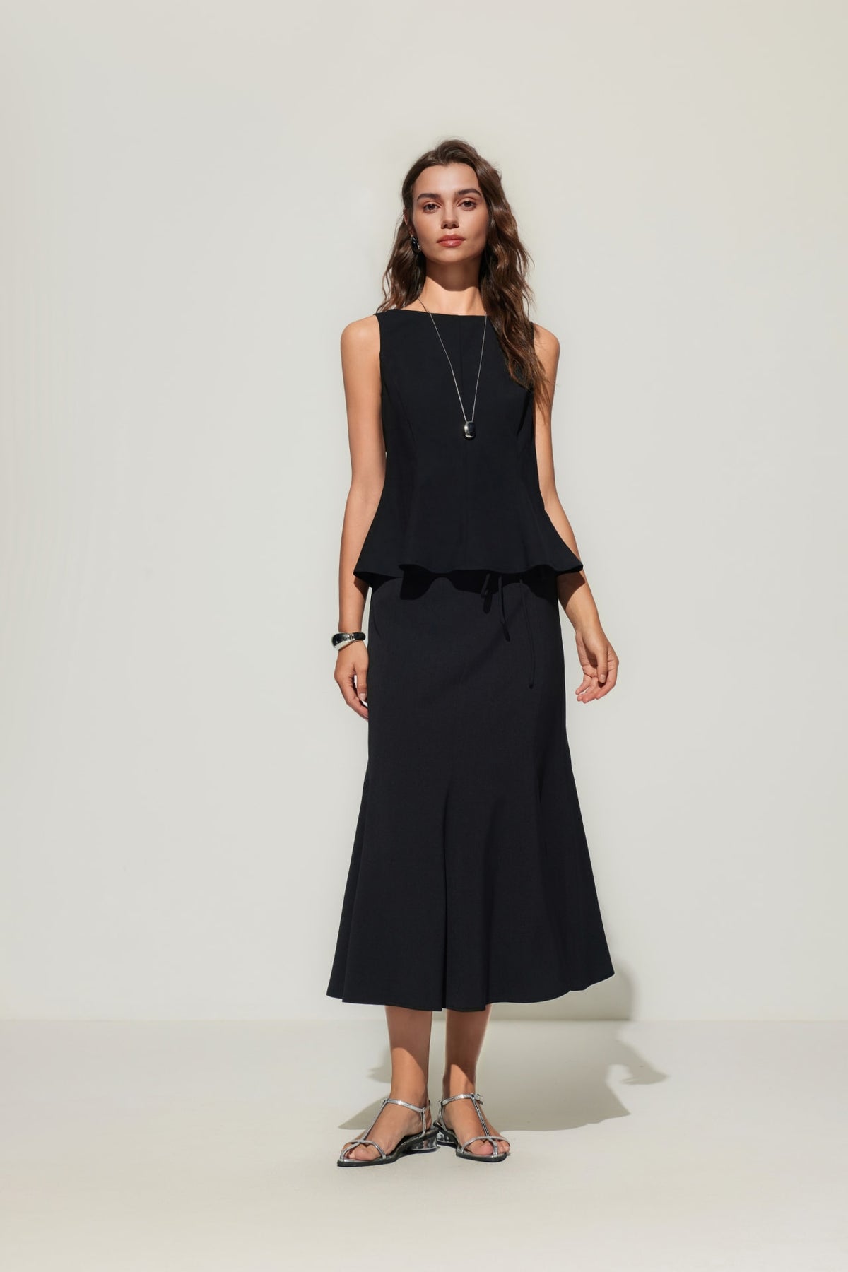 G2000 Blouses Rayon Blend Peplum Sleeveless Top Darkened Slate Regular