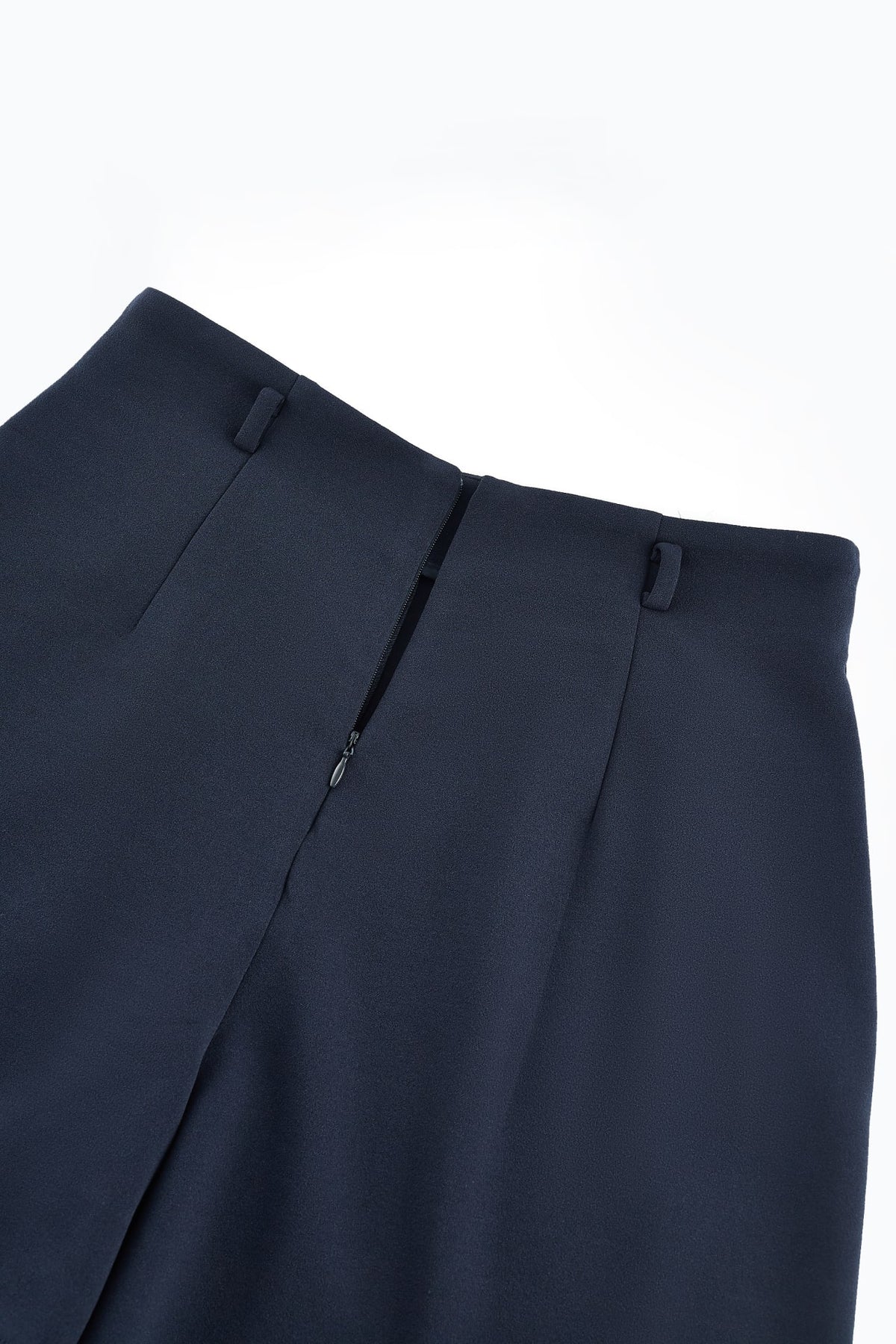 G2000 - Shorts - Crepe Knit Flare Casual Shorts With Belt