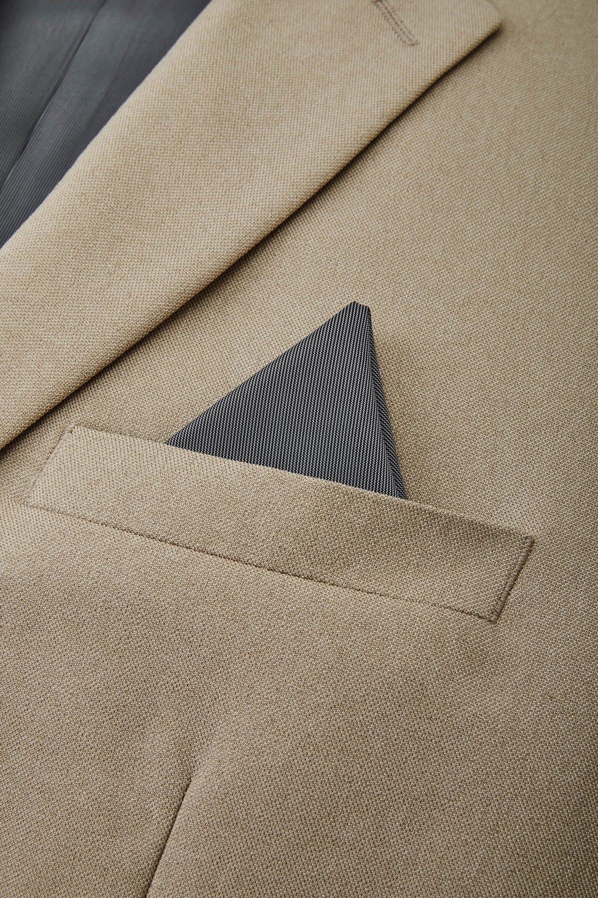 G2000 - Suits - Teflon Stain-Resistant & Easy Care Smart Fit Twill Suit Blazer