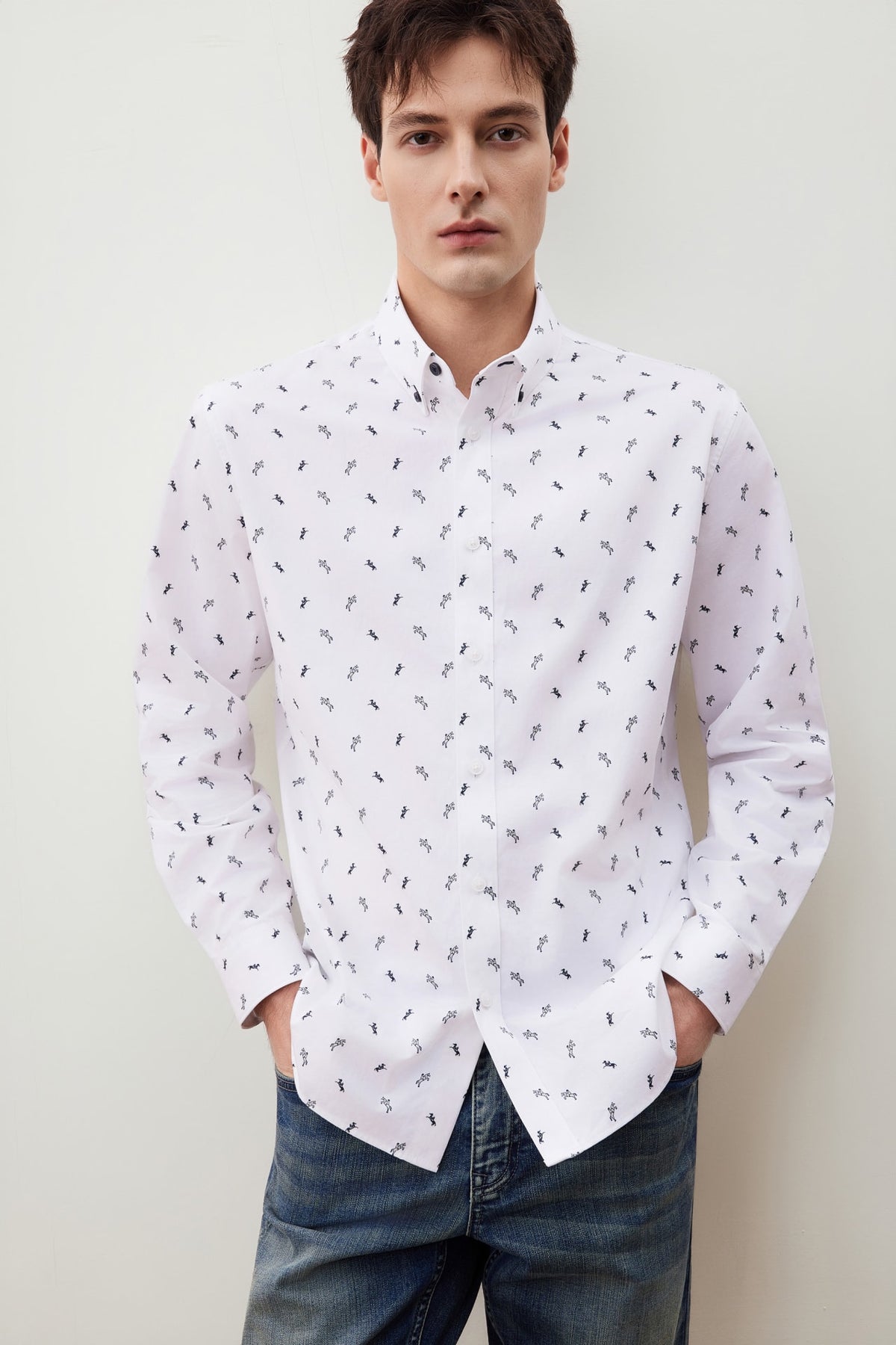 G2000 Shirts Wrinkle-Free Mini Horse Digital Print Comfort Fit Twill Casual Shirt