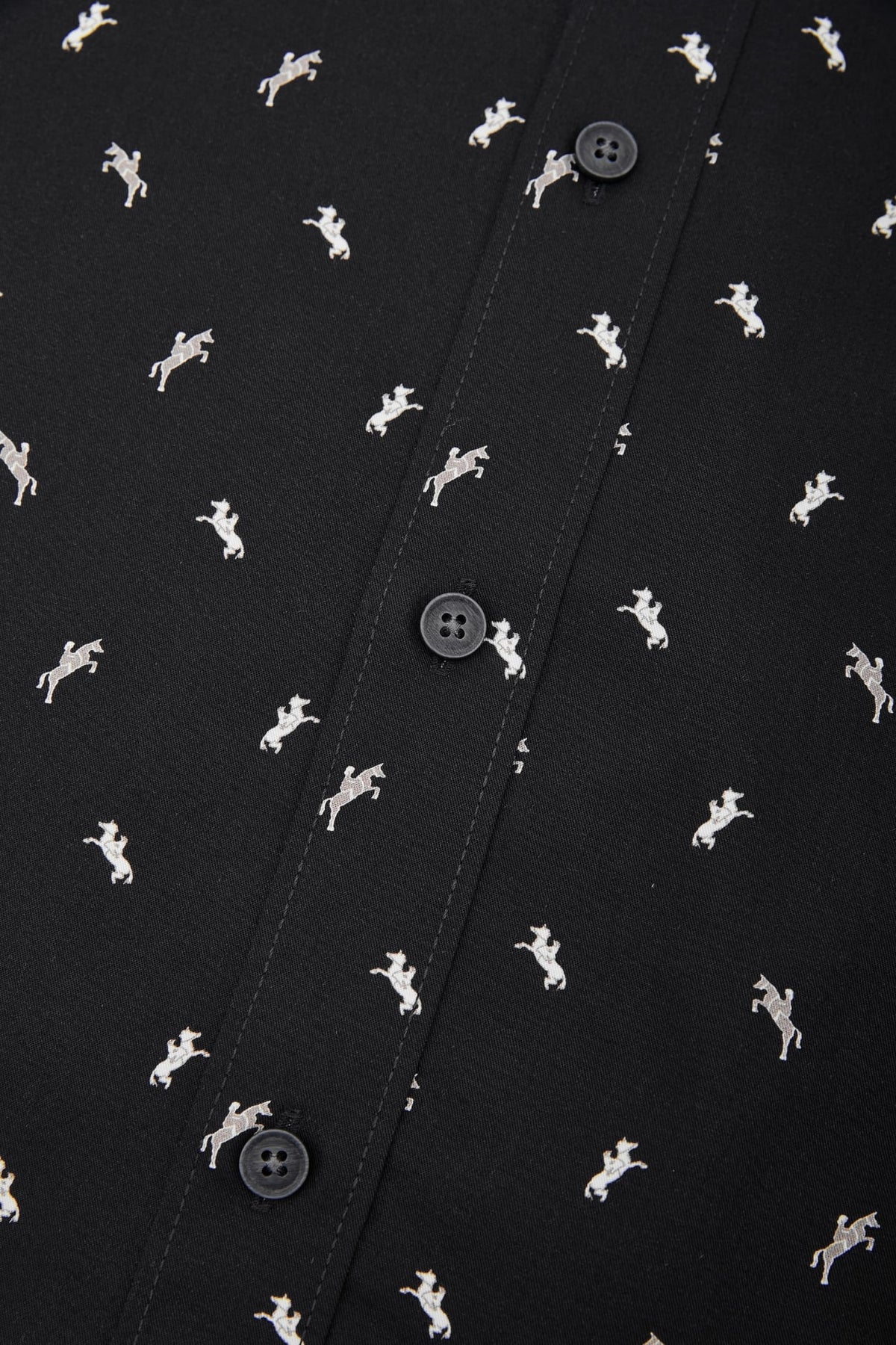 G2000 Shirts Wrinkle-Free Mini Horse Digital Print Comfort Fit Twill Casual Shirt