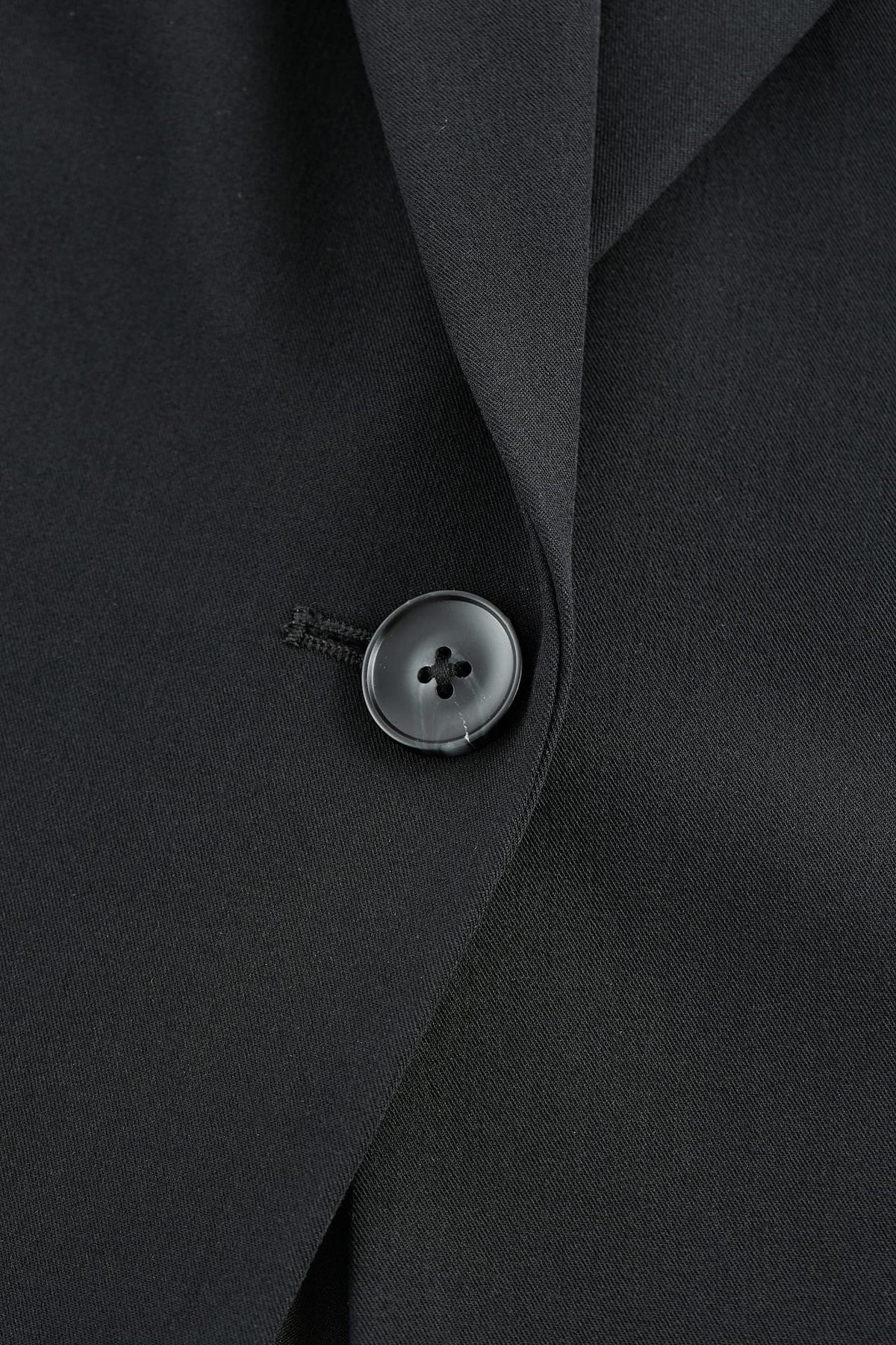 G2000 - Suits - Brooch Slim Blazer
