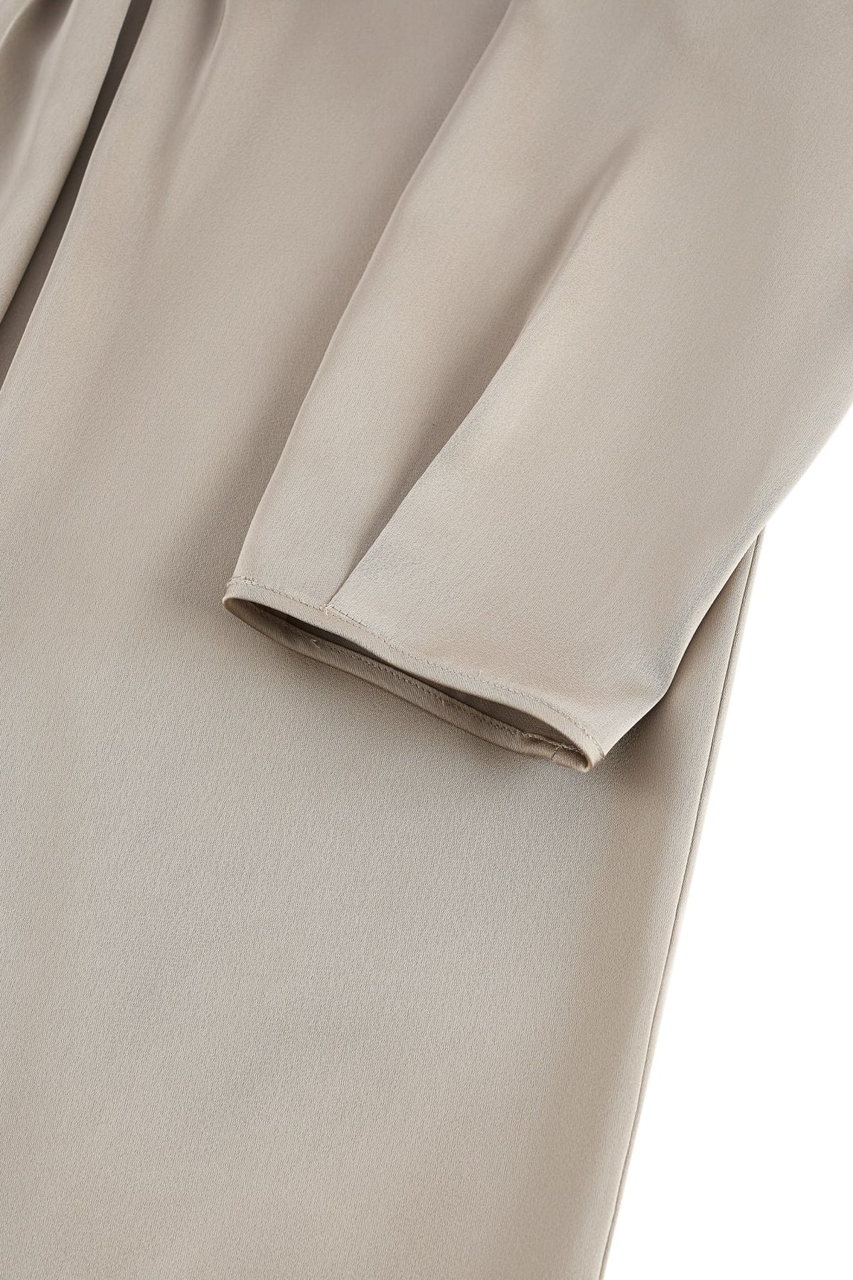 G2000 - Blouses - Pleat Detail Round Neck Blouse