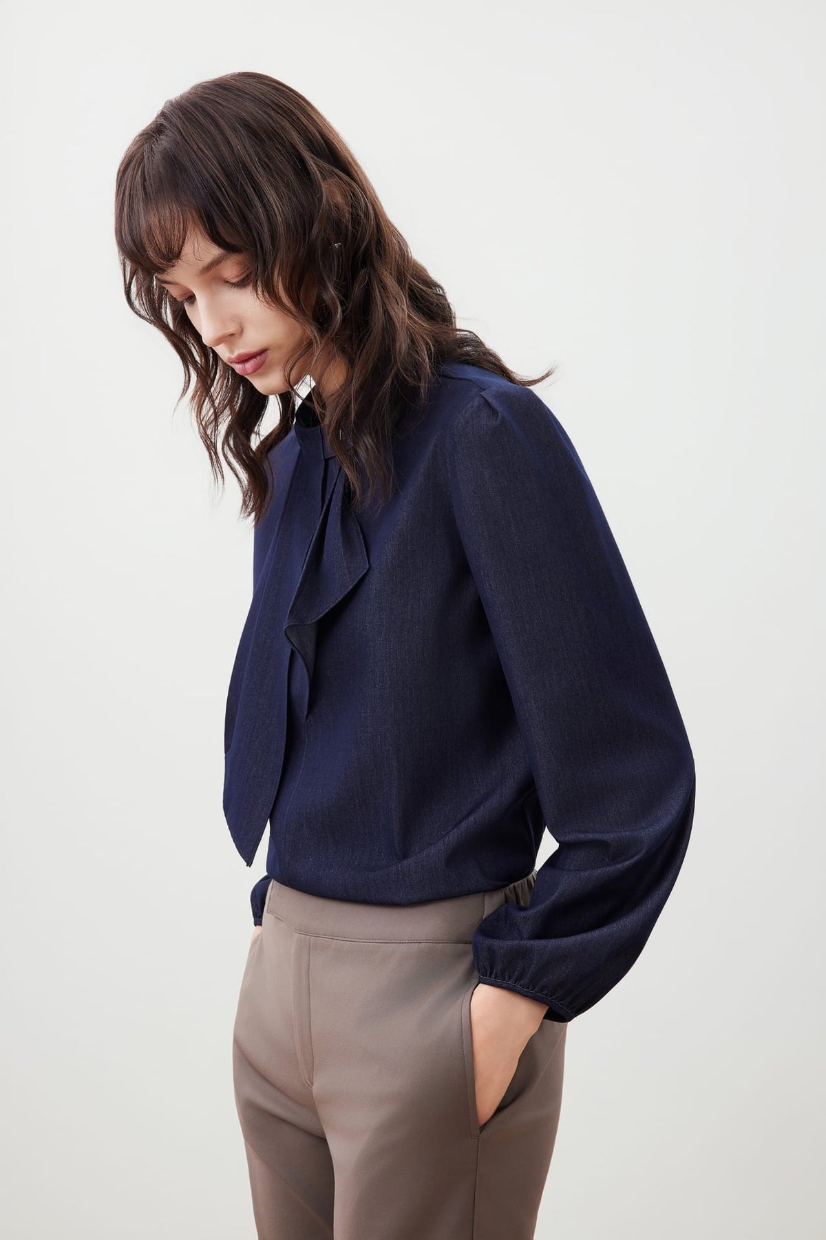 G2000 - Blouses - Ruffle Detail Stand Collar Blouse