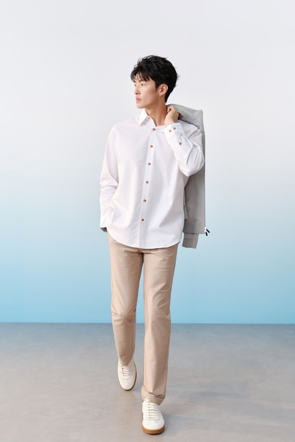 G2000 - Shirts - Wrinkle Free Cotton Oxford Relax Fit Long Sleeve Casual Shirt With Logo