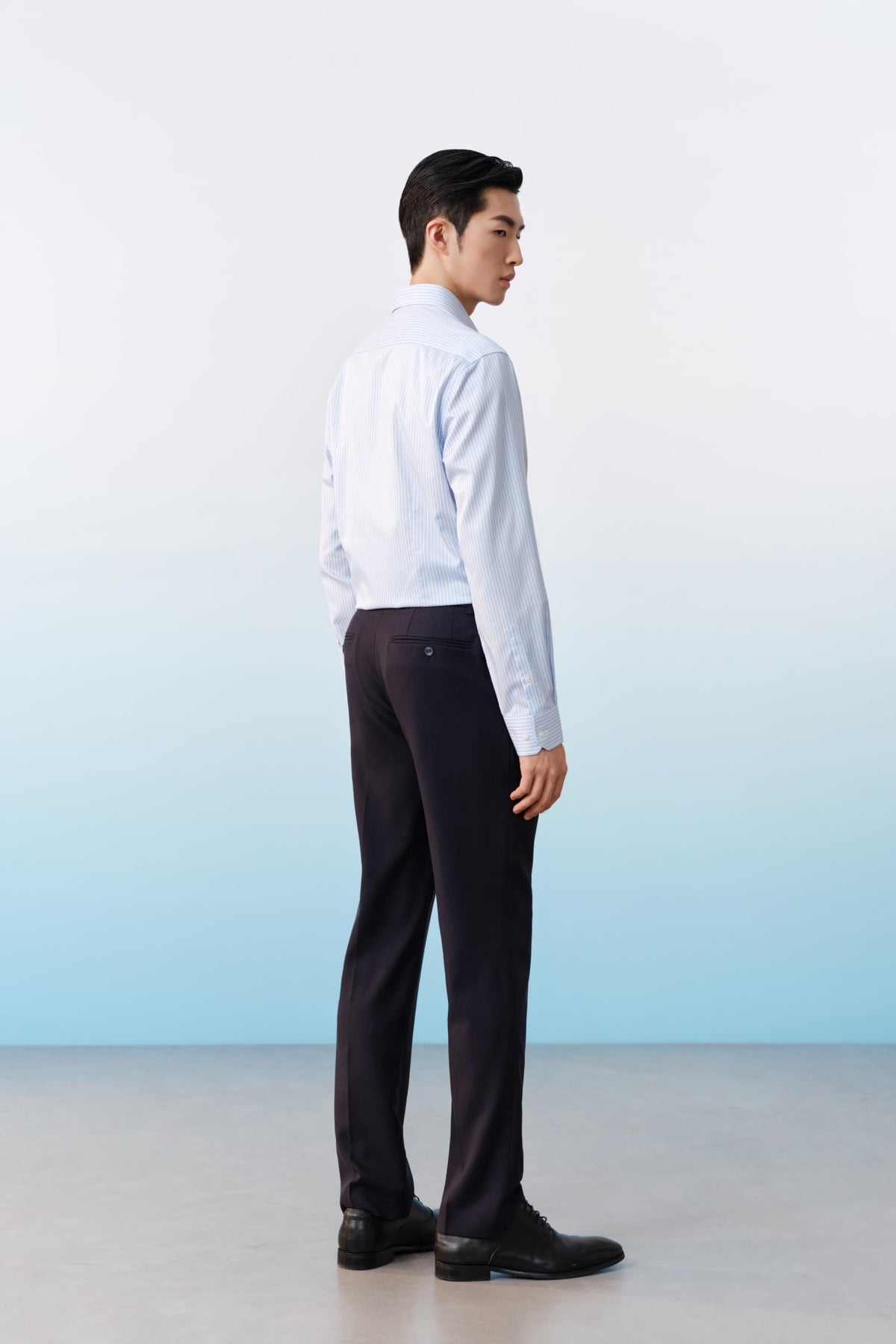 G2000 - Shirts - Non-Iron Temperature Regulating Smart Fit Long Sleeve Shirt