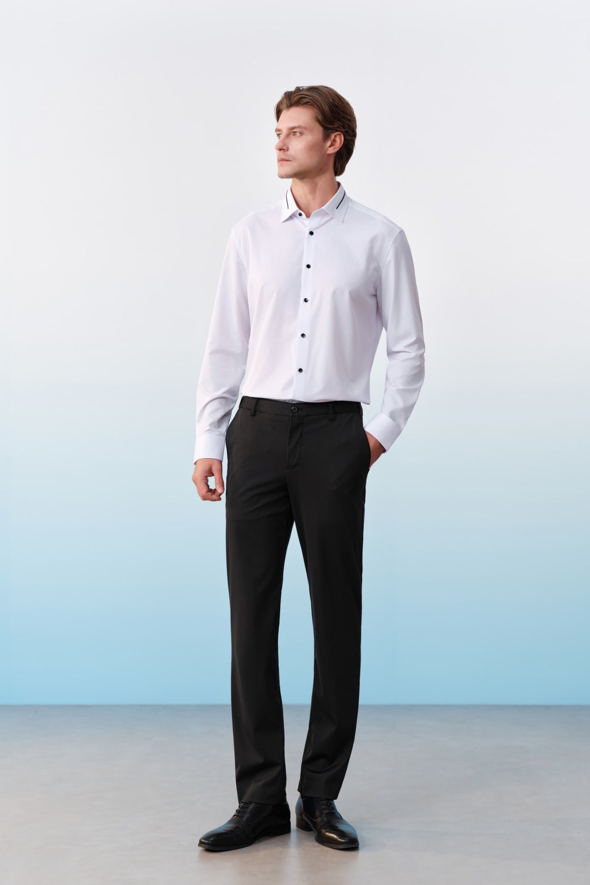 G2000 Shirts Non-Iron Dry Stretch Textured Stripe Smart Fit Long Sleeve Shirt With Design Detail
