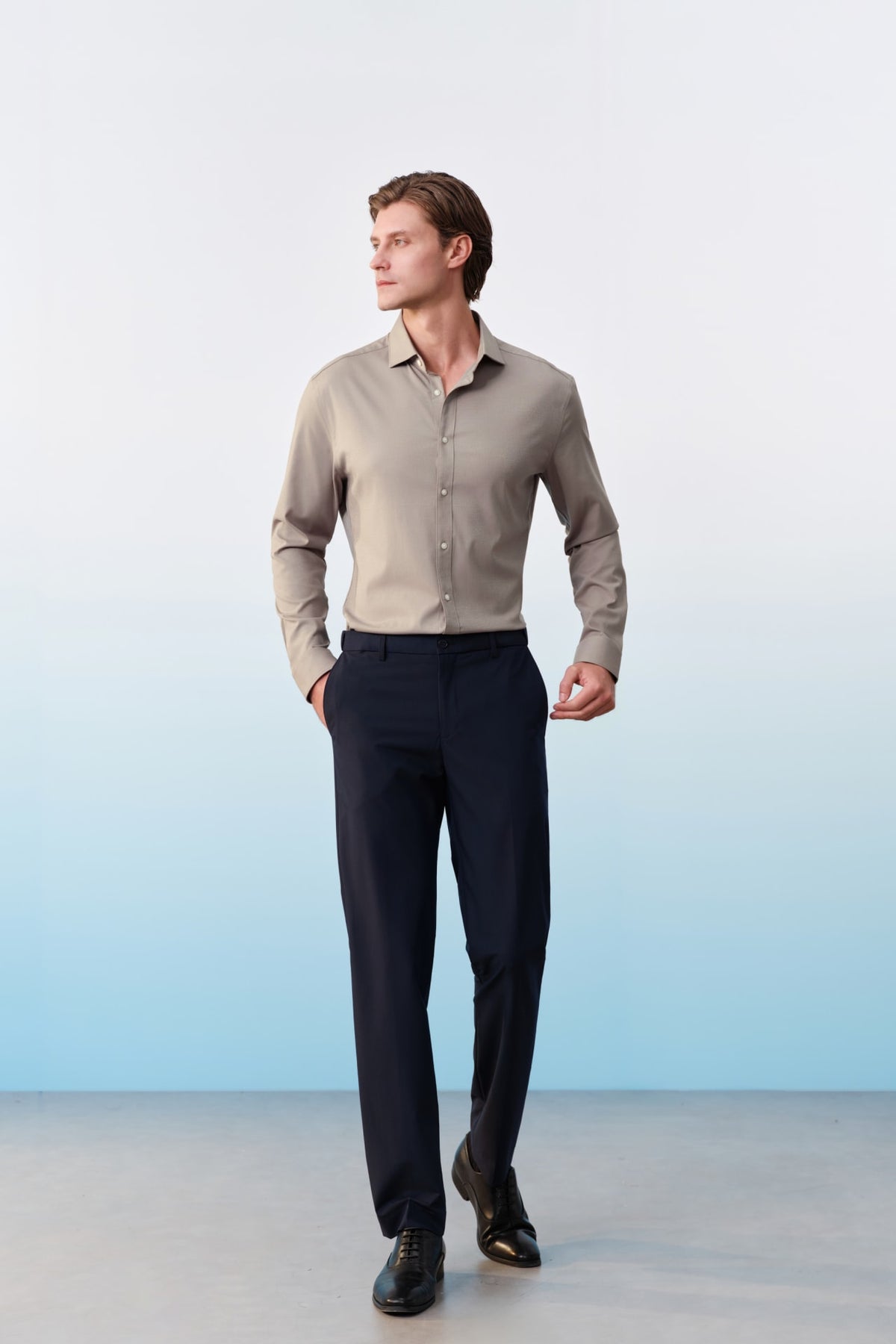 G2000 Pants Multi-Way Stretch Cool Touch Plain Weave Slim Fit Suit Pants