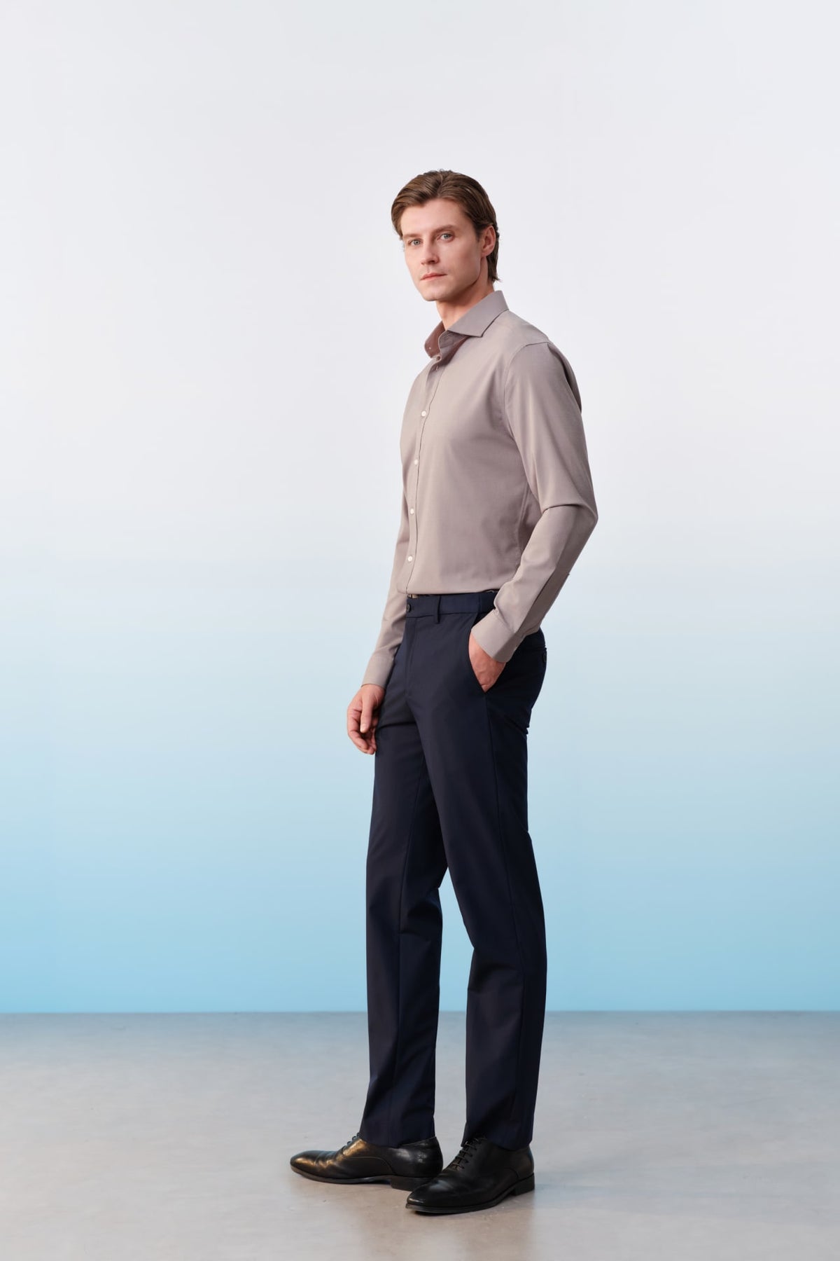 G2000 Pants Multi-Way Stretch Cool Touch Plain Weave Smart Fit Suit Pants With Elastic Waistband Estate Blue Elastic Smart