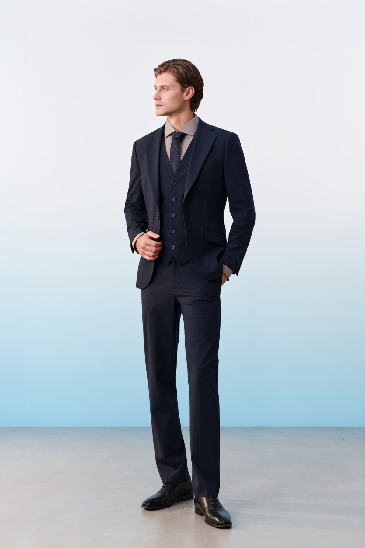 G2000 Pants Multi-Way Stretch Cool Touch Plain Weave Smart Fit Suit Pants With Elastic Waistband