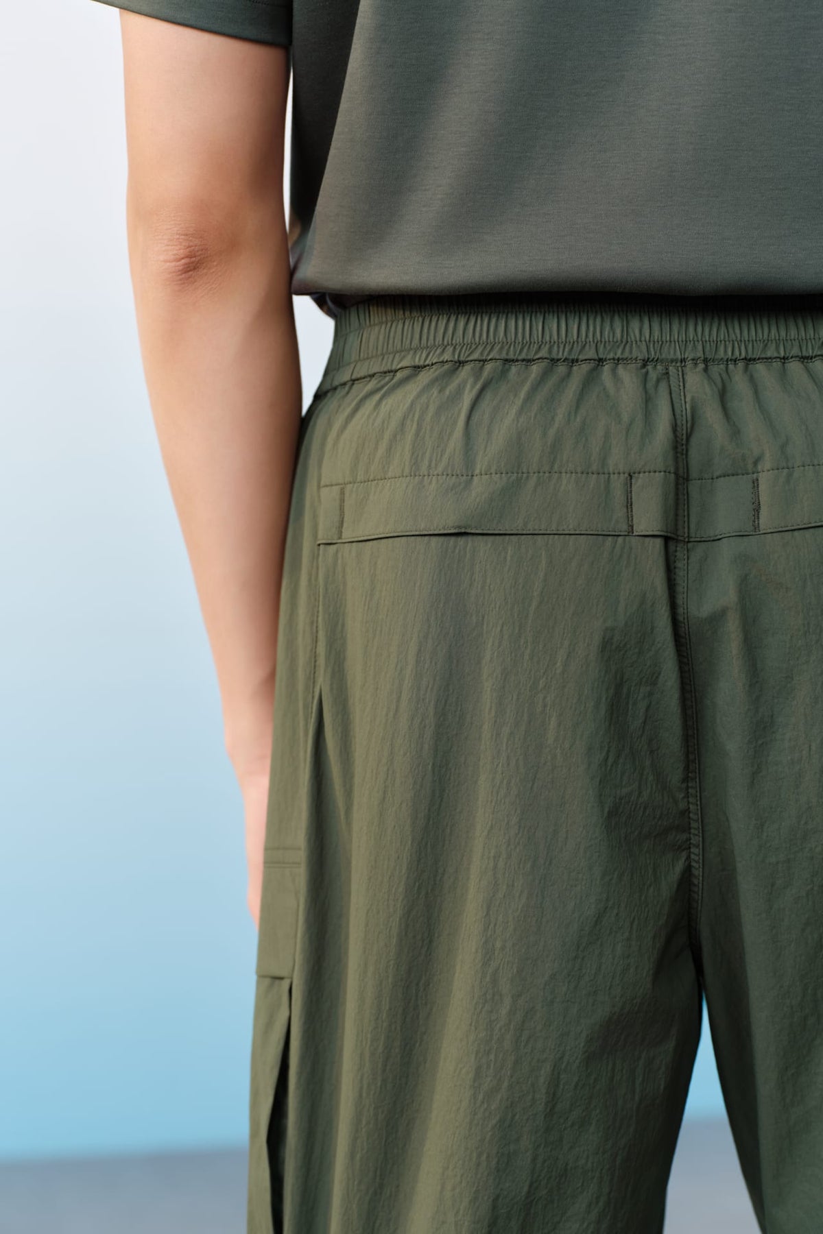 G2000 Pants Lightweight Multi-Way Stretch Nylon Smart Tapered Fit Casual Pants