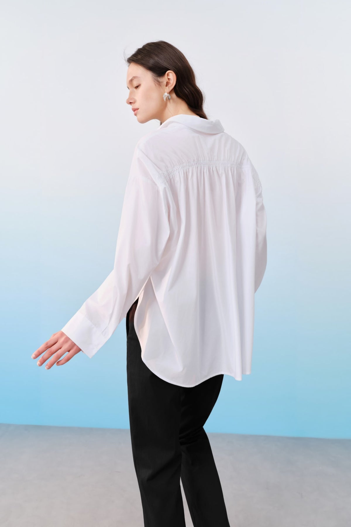 G2000 - Shirts - Smocked Back Overlap Slit Oversize Casual Shirt