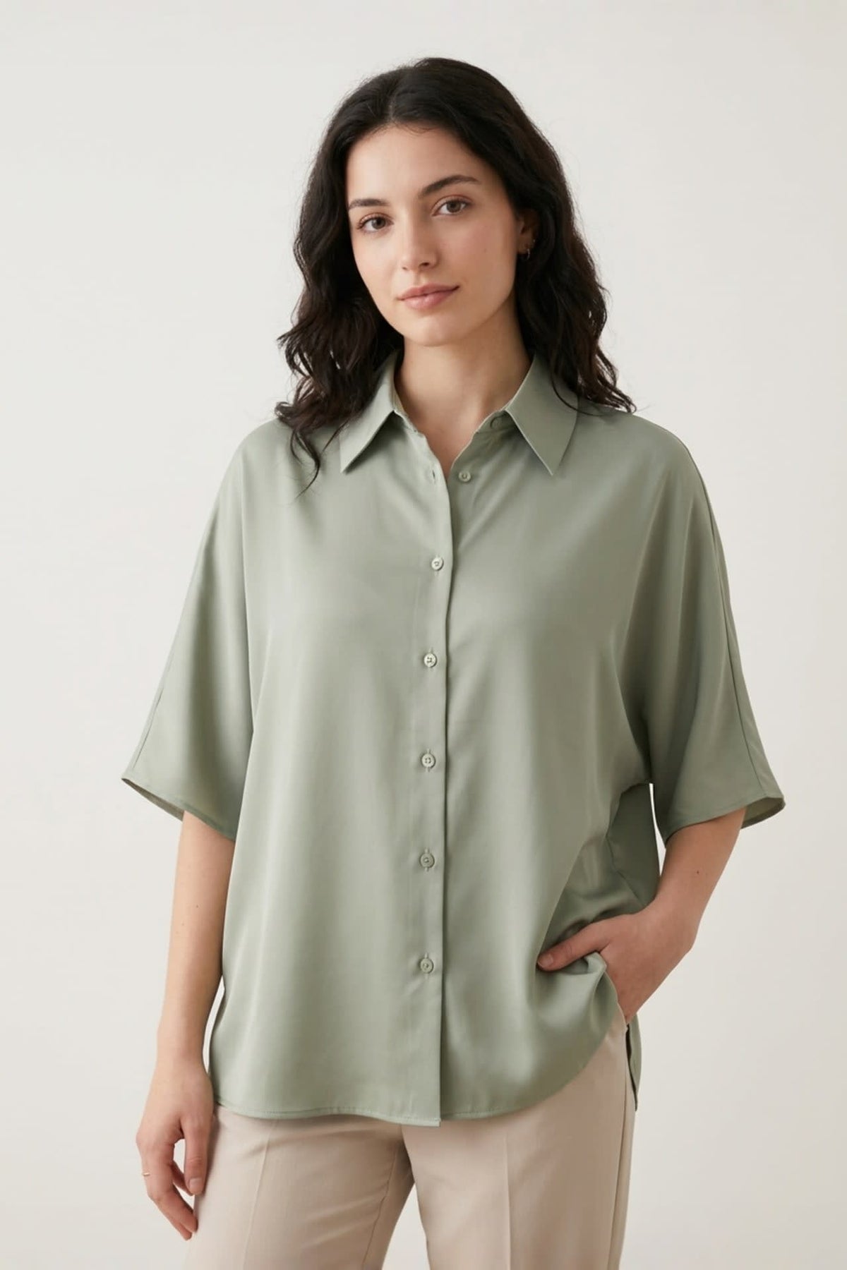 G2000 Blouses Satin Shirt Collar Relax Fit Batwing Short Sleeve Shirt