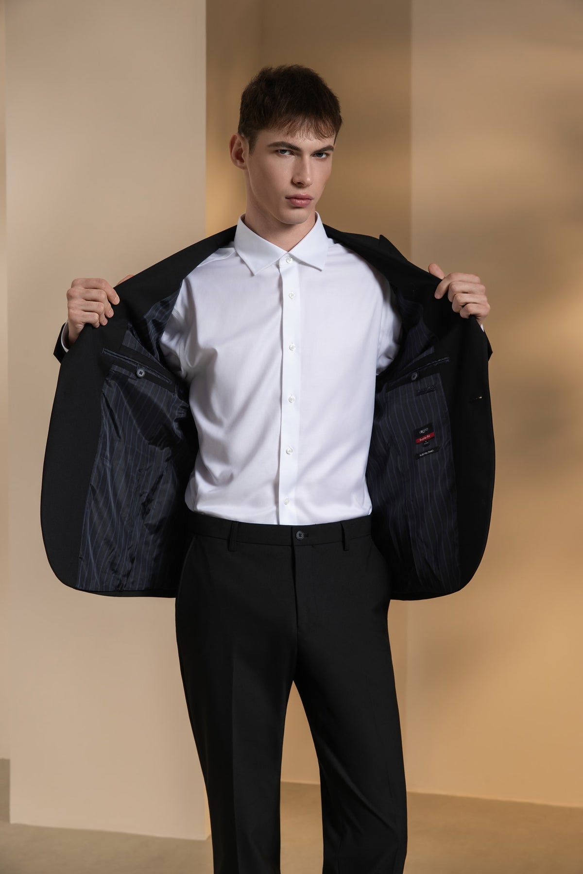 Multi-Way Stretch Anti-Bacterial Plain Weave Regular Fit Suit Blazer