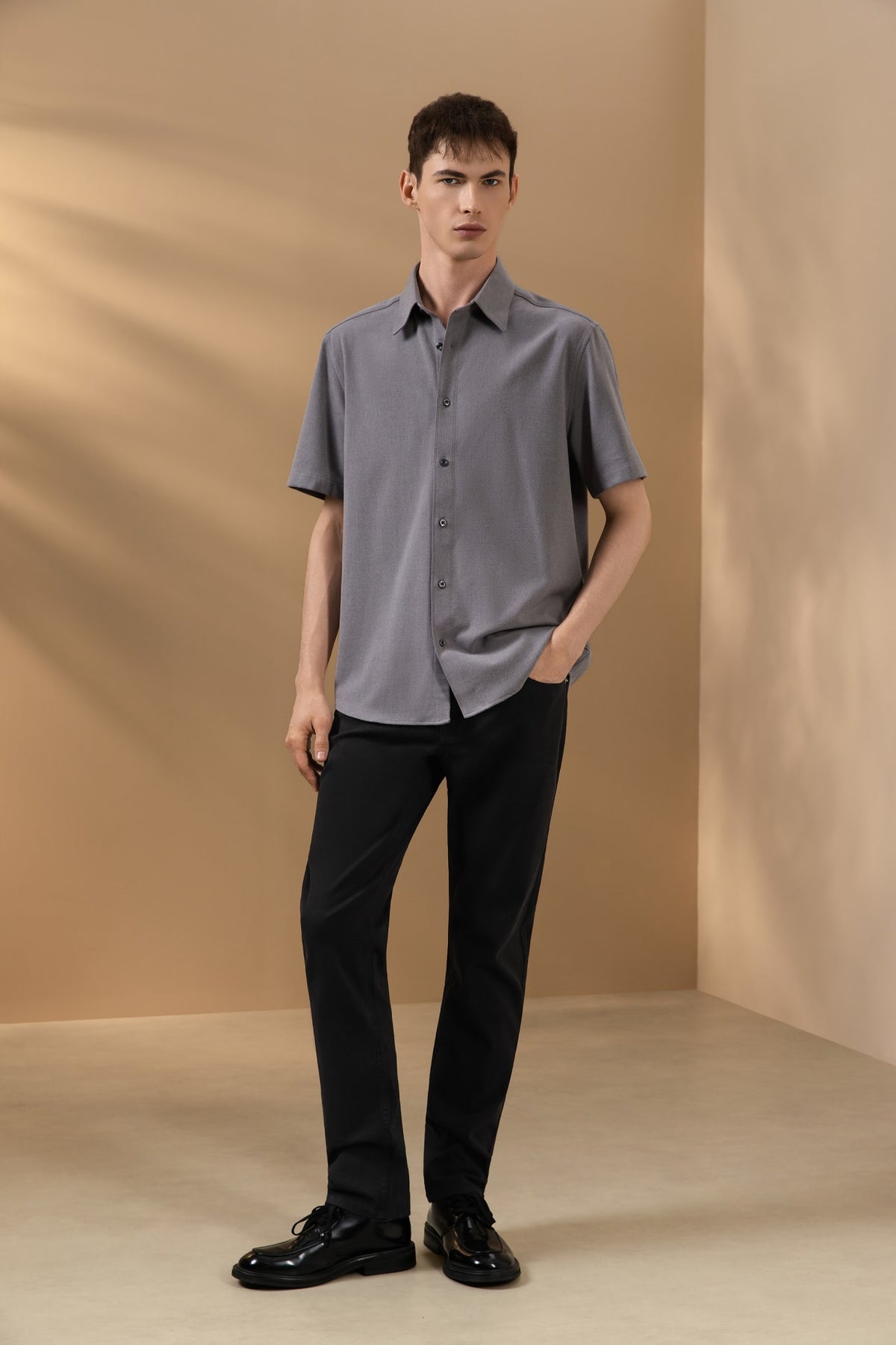 2 Side Brush Twill Comfort Fit Short Sleeve Casual Shirt