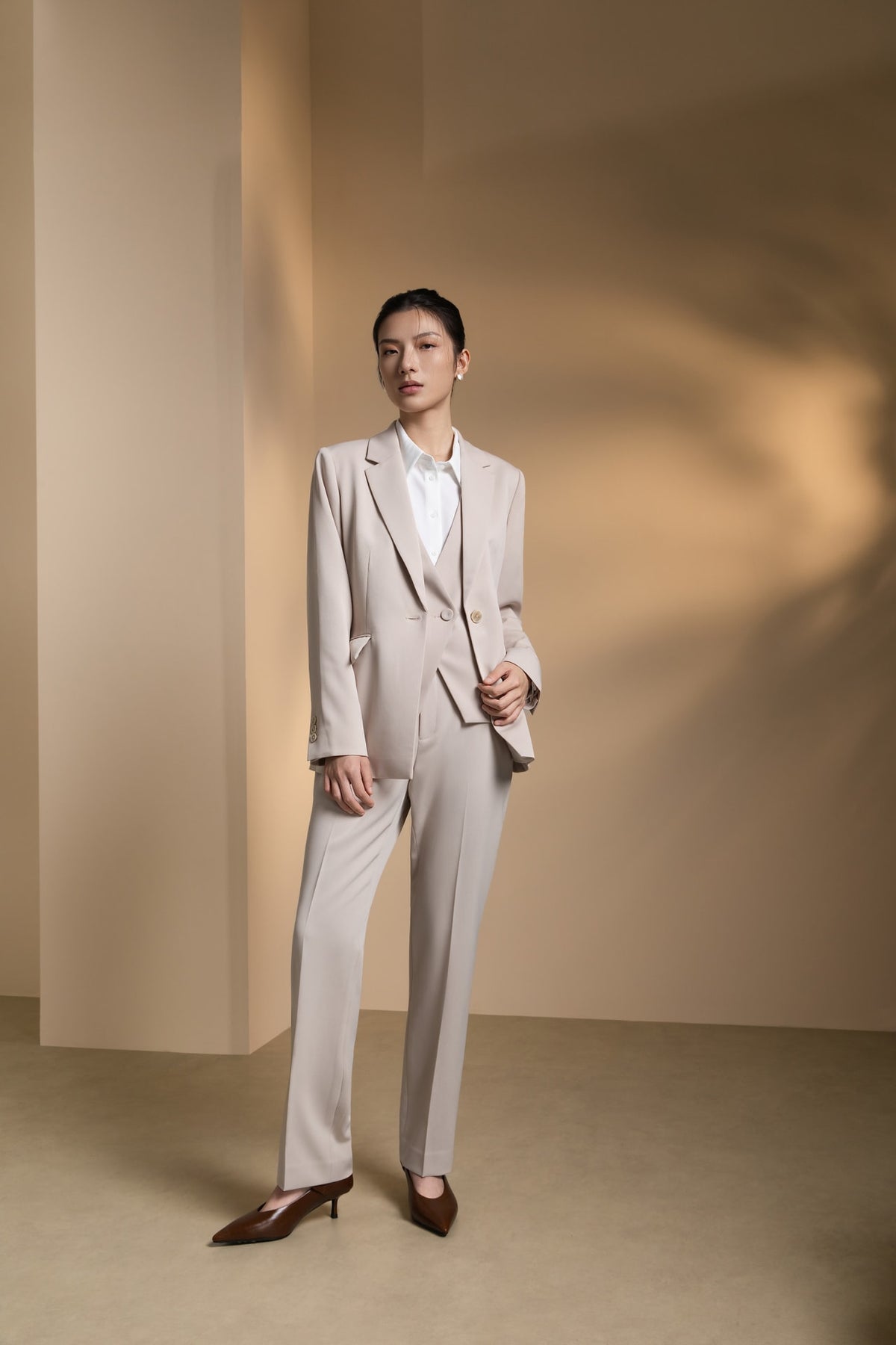 Poly Ottoman Comfort Fit Suit Blazer with Detachable Inner Placket