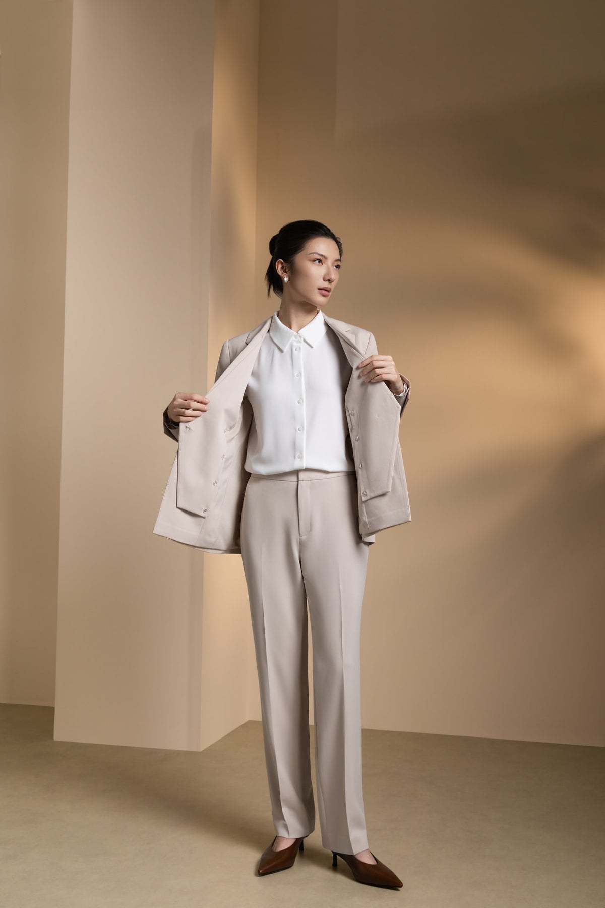 Poly Ottoman Comfort Fit Suit Blazer with Detachable Inner Placket