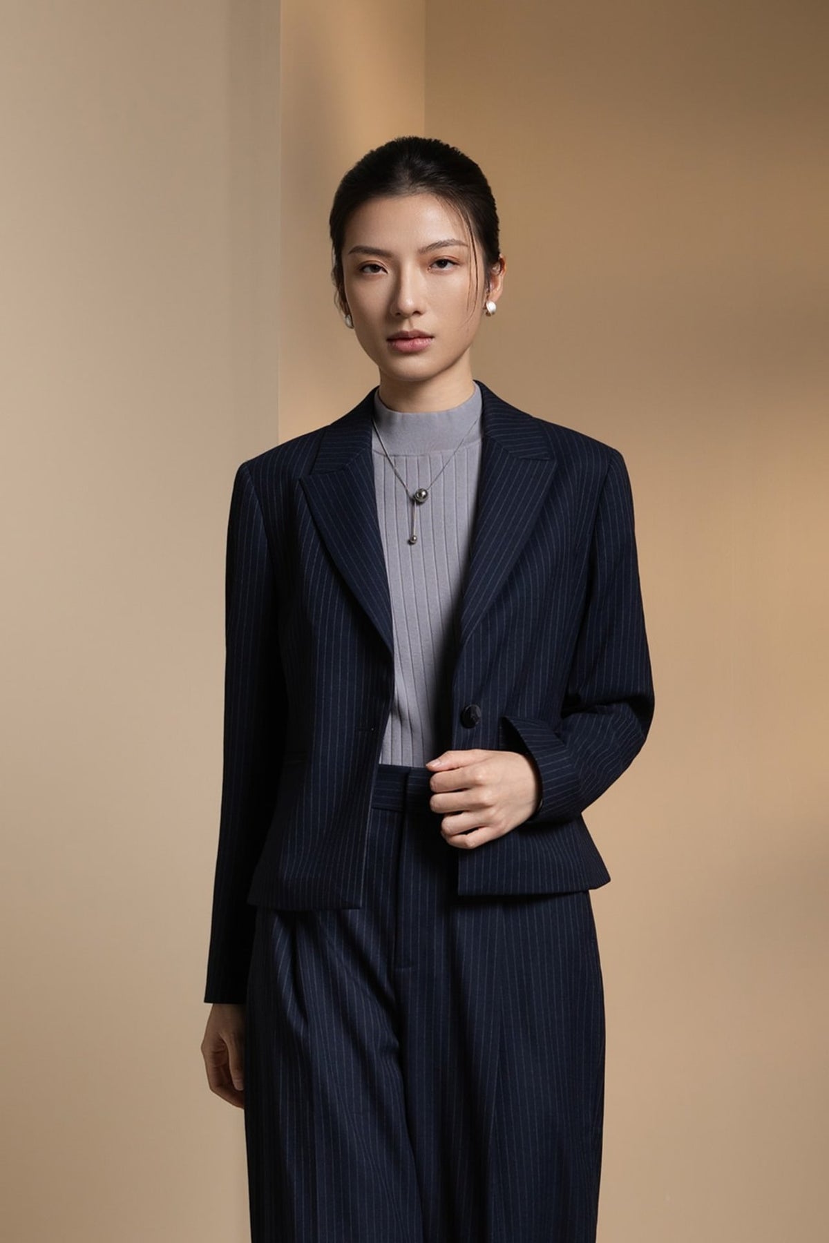 Poly Rayon Stripe Relax Fit Suit Blazer