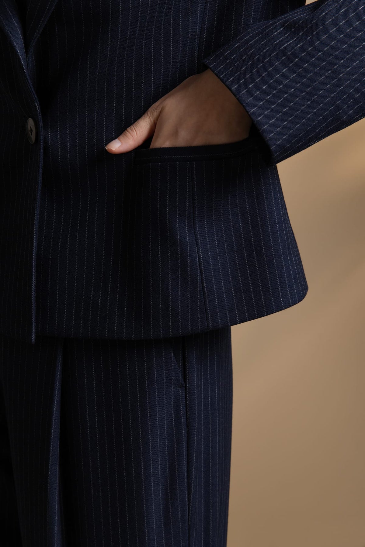Poly Rayon Stripe Relax Fit Suit Blazer