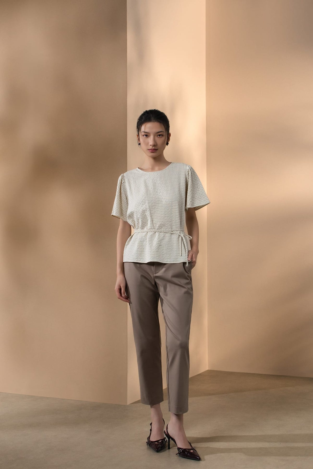 Poly Rayon Seersucker Check Relax Fit Round Neck Short Sleeve Blouse