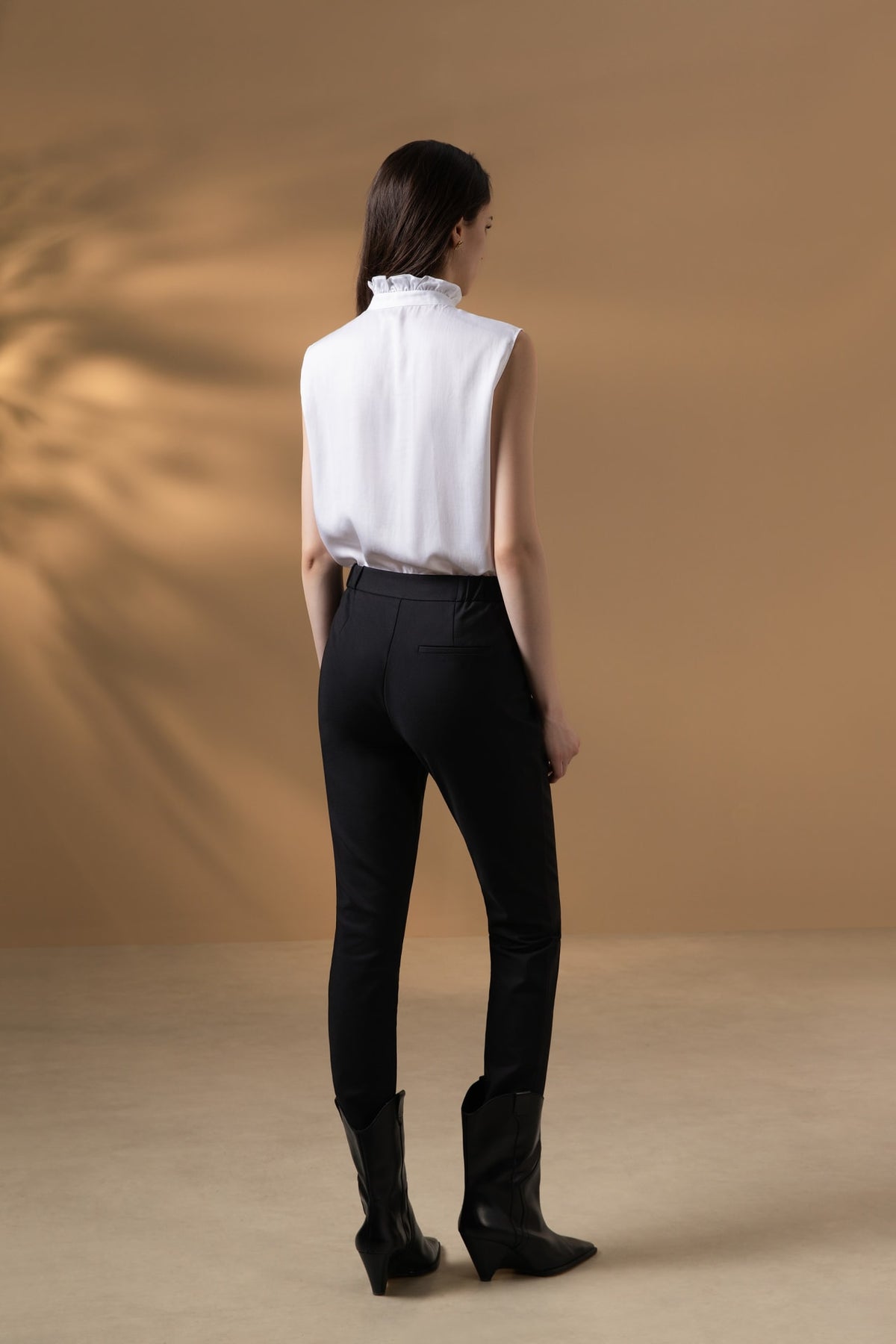 Lyocell Twill Regular Fit Stand Collar Sleeveless Blouse