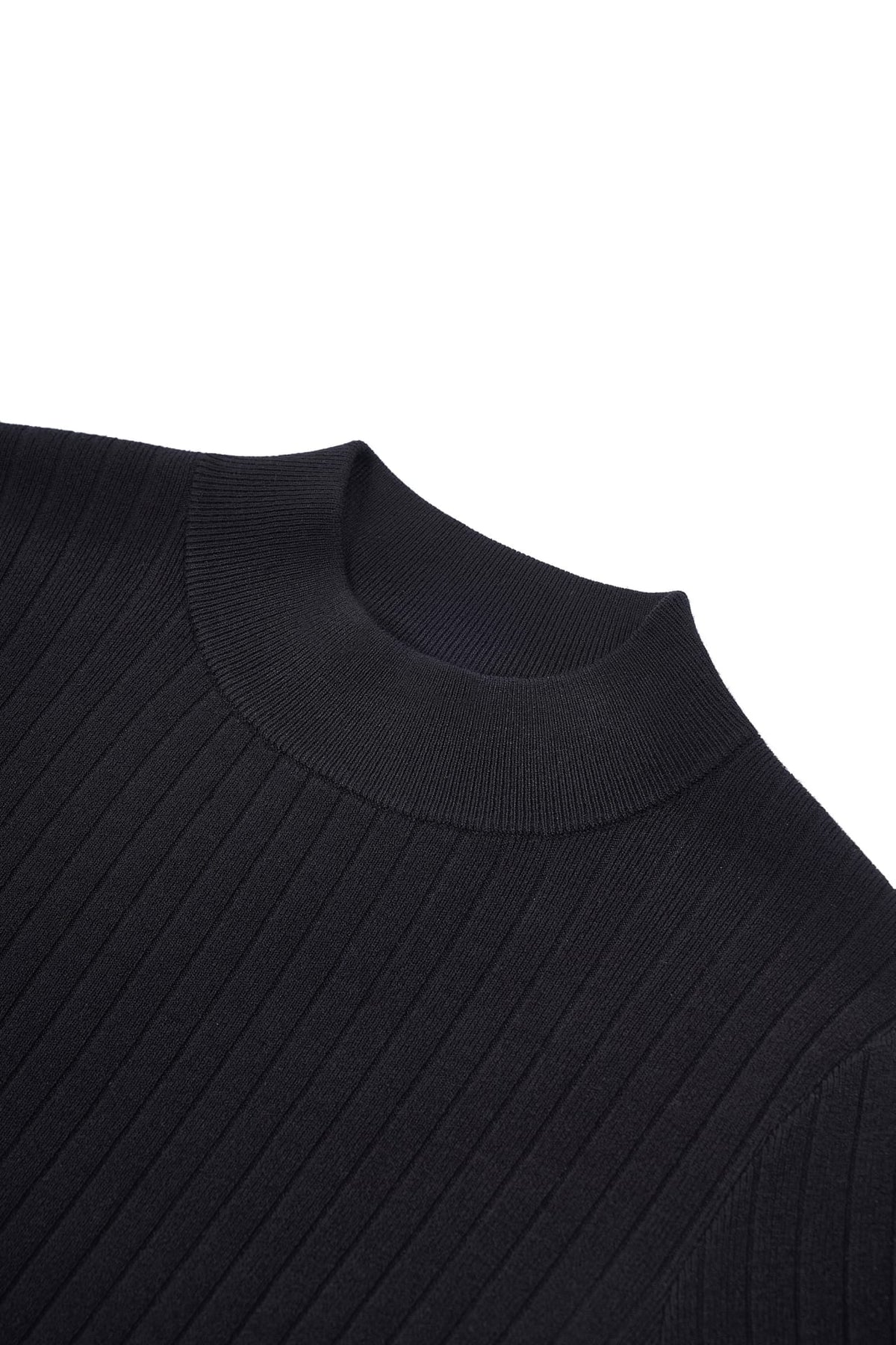 Poly Blend Regular Fit Mock Neck Sweater