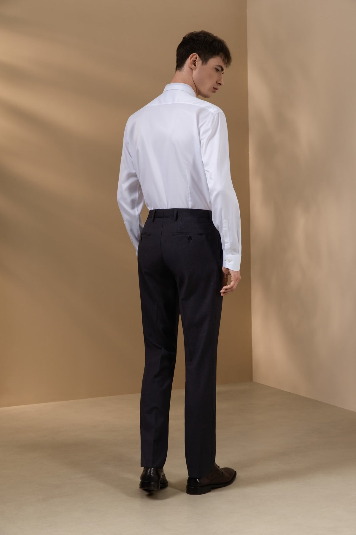 Non-Iron 200/2 Pure Cotton Fine Twill Smart Fit Long Sleeve Shirt