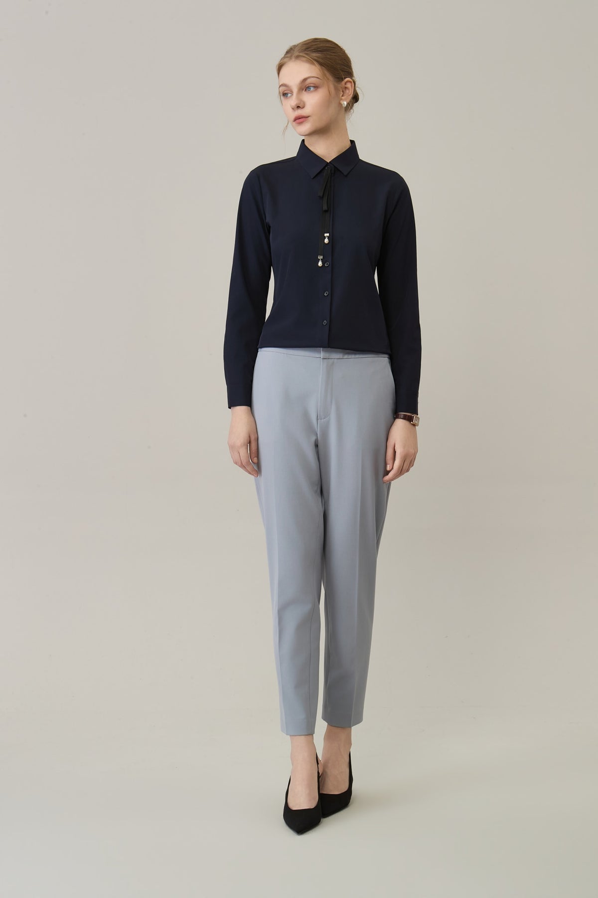 Non-Iron Dry Stretch Poplin Slim Fit Long Sleeve Shirt with Detachable Bow Tie