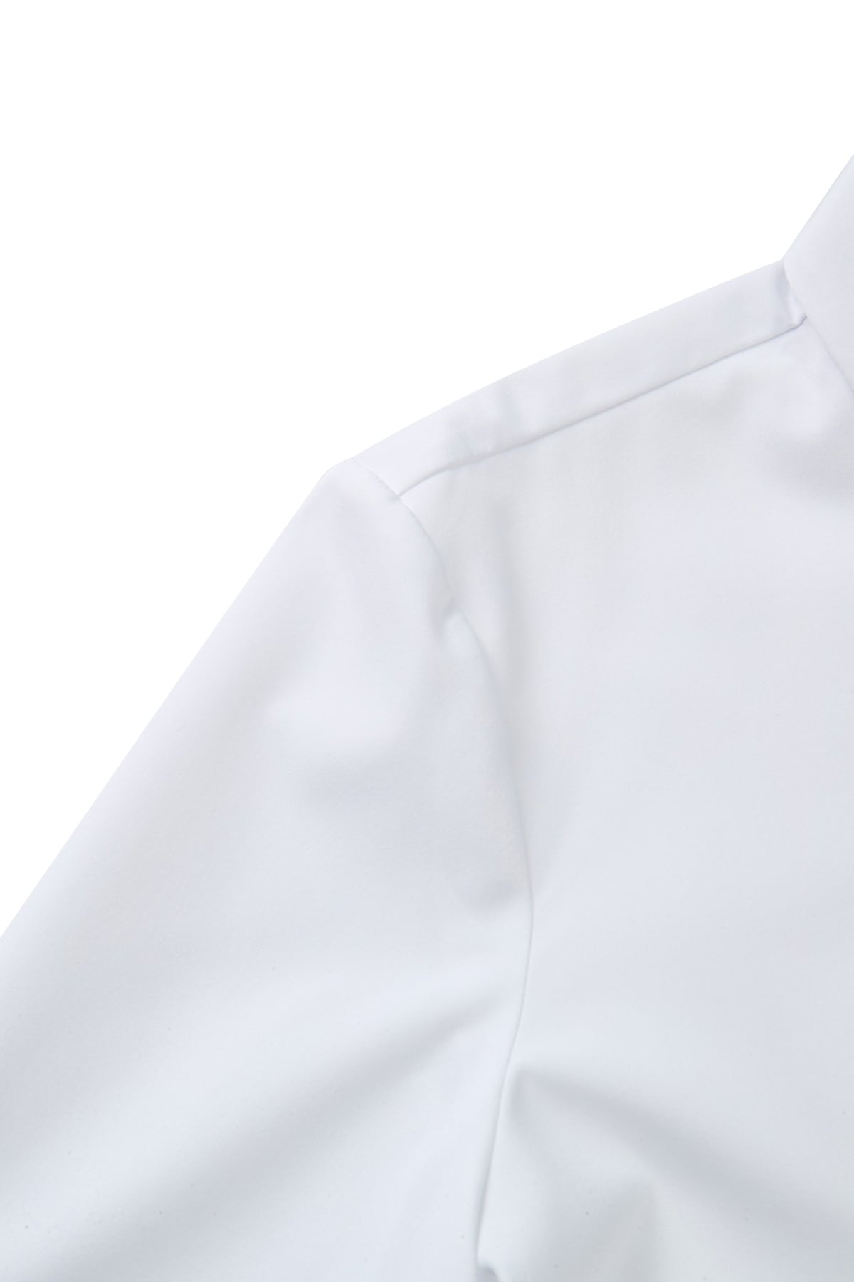 Non-Iron Dry Stretch Poplin Comfort Fit Long Sleeve Shirt with Detachable Bow Tie