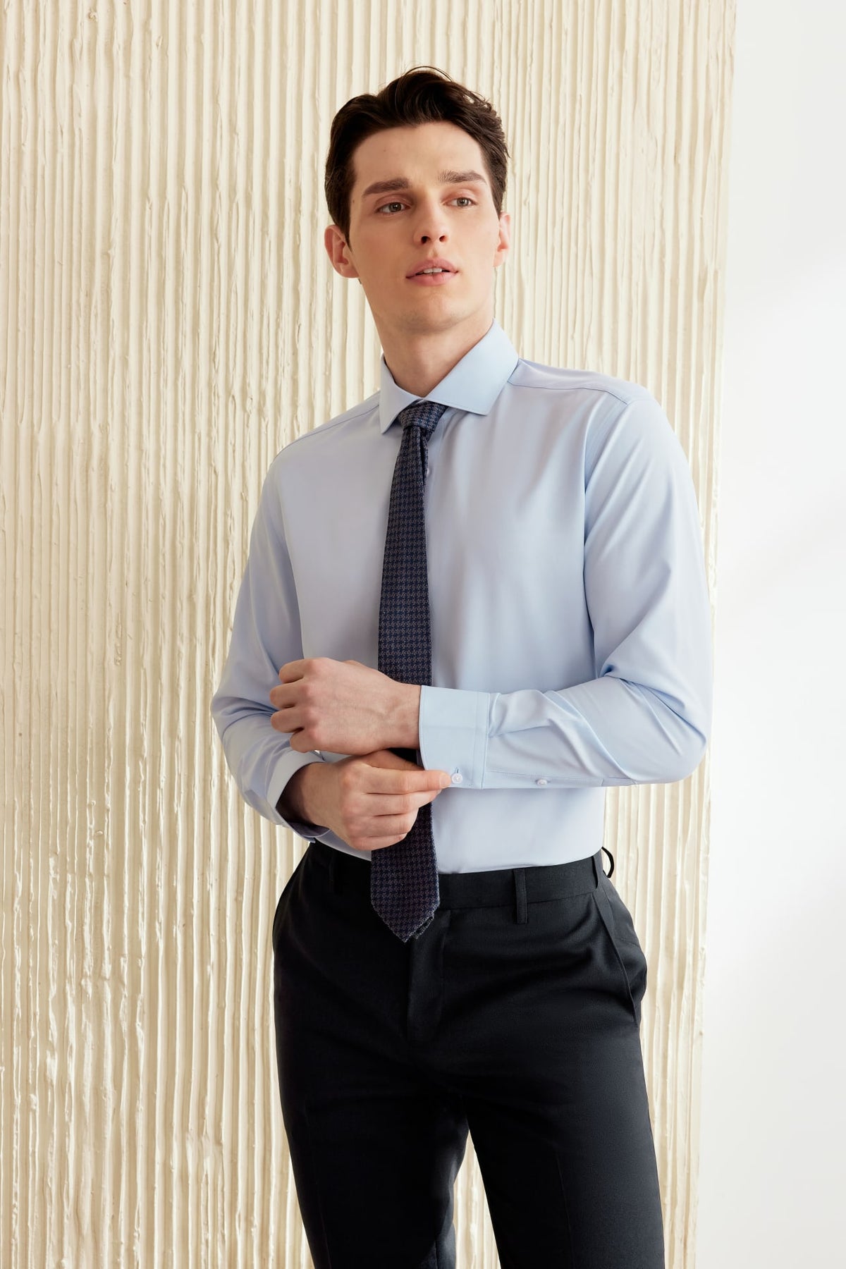 G2000 - Shirts - Non-Iron Dry Stretch Smart Fit Twill Shirt