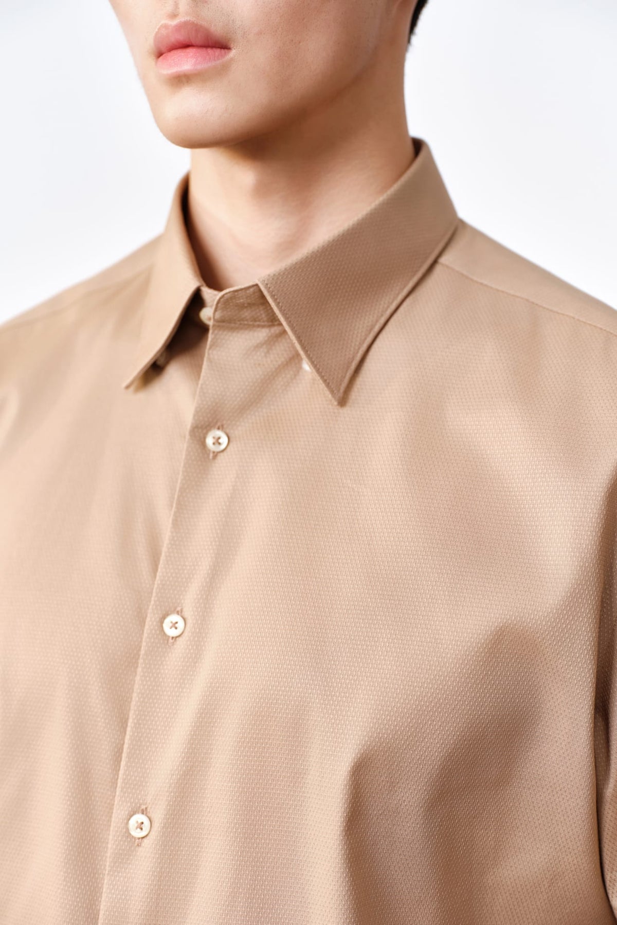 G2000 - Shirts - Non-Iron Easy Care Stretch Dot Textured Smart Fit Short Sleeve Shirt