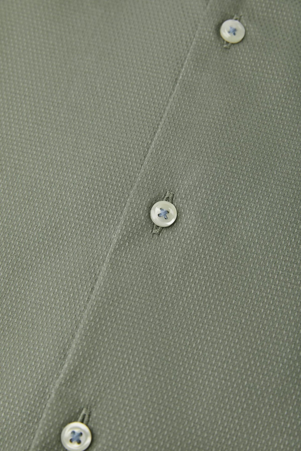 G2000 Shirts Non-Iron Easy Care Smart Fit Dot Texture Short Sleeve Shirt