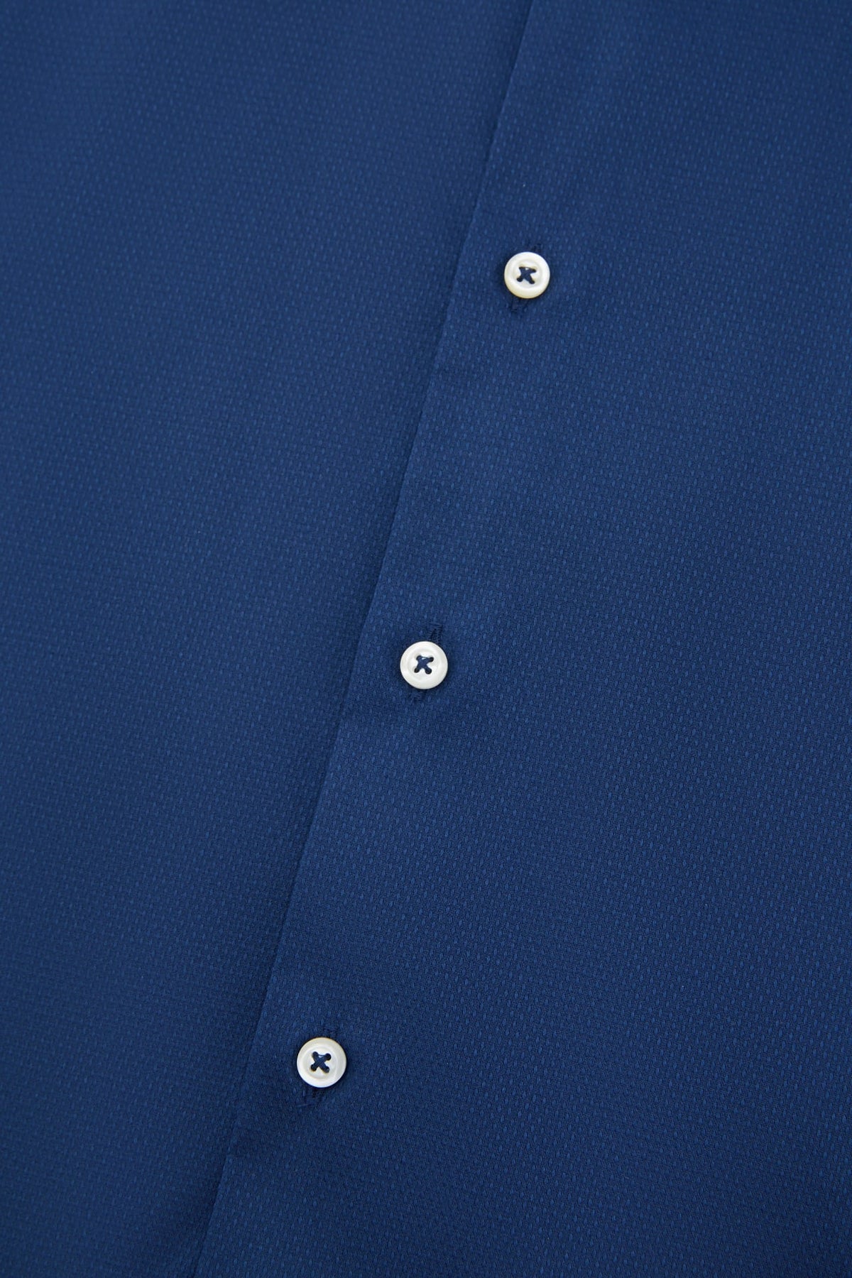 G2000 - Shirts - Non-Iron Easy Care Stretch Dot Textured Smart Fit Short Sleeve Shirt