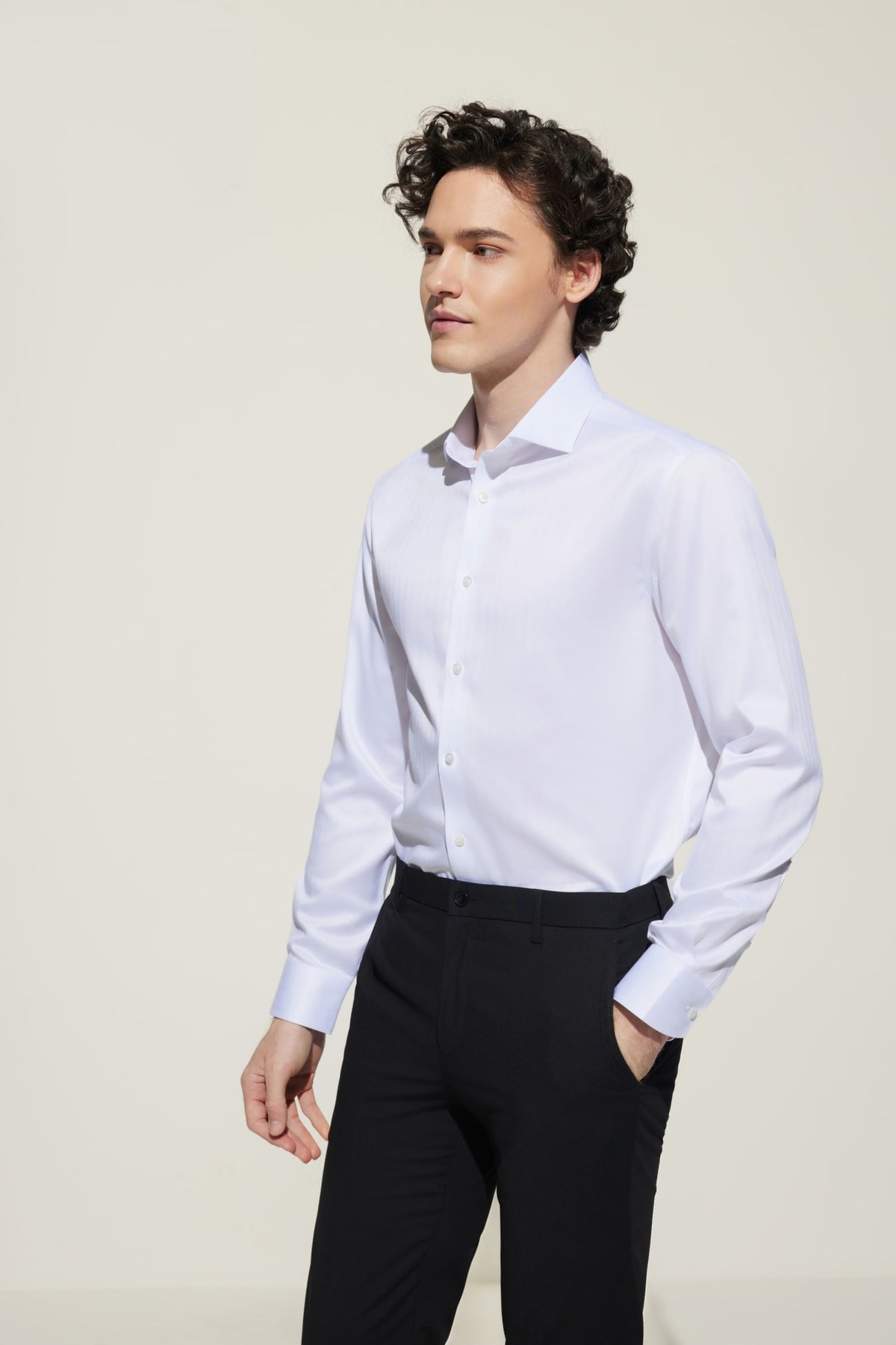 G2000 - Shirts - Non-Iron Premium Cotton Smart Fit Wide Herringbone Shirt