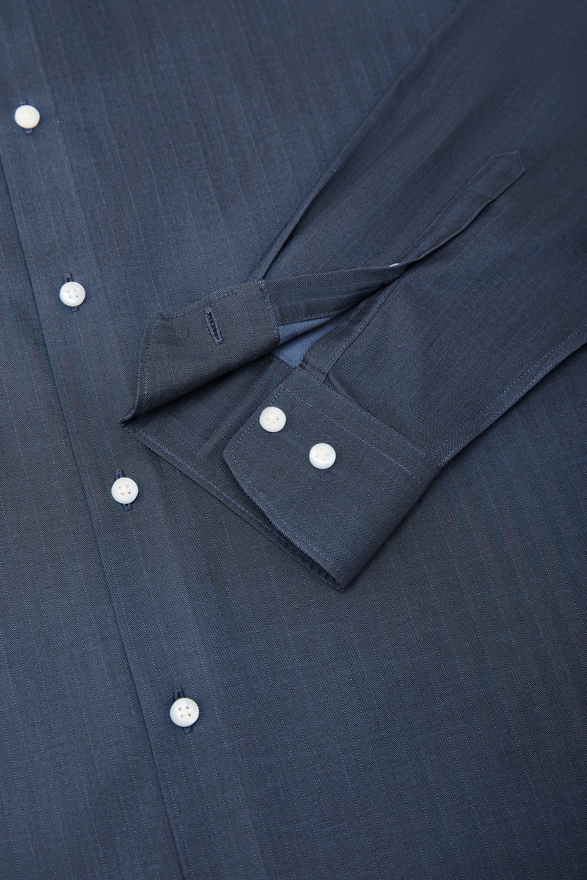 G2000 - Shirts - Non-Iron Premium Cotton Smart Fit Wide Herringbone Shirt