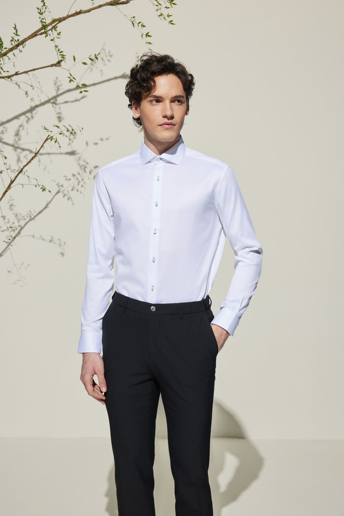 G2000 - Shirts - Non-Iron Cotton Stretch Smart Fit Fine Twill Shirt with Design Detail