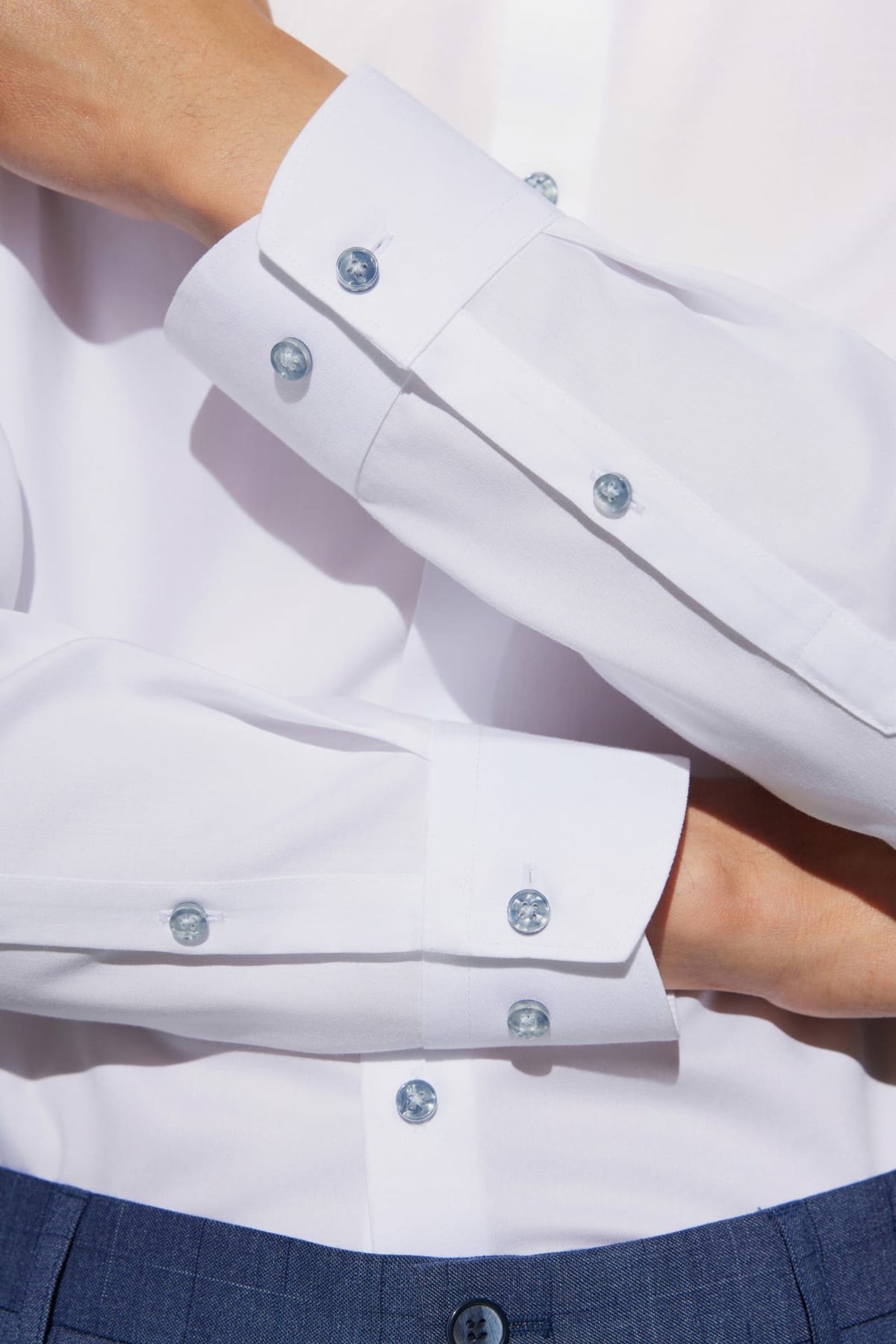 G2000 Shirts Non-Iron Super Soft Smart Fit Fine Twill Shirt with Design Detail